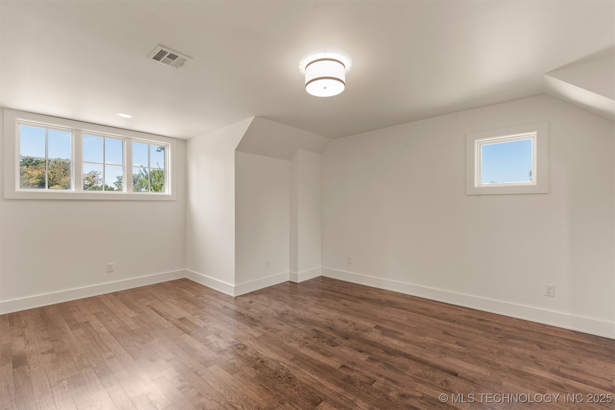 4745 S Boston Place Property Photo 49