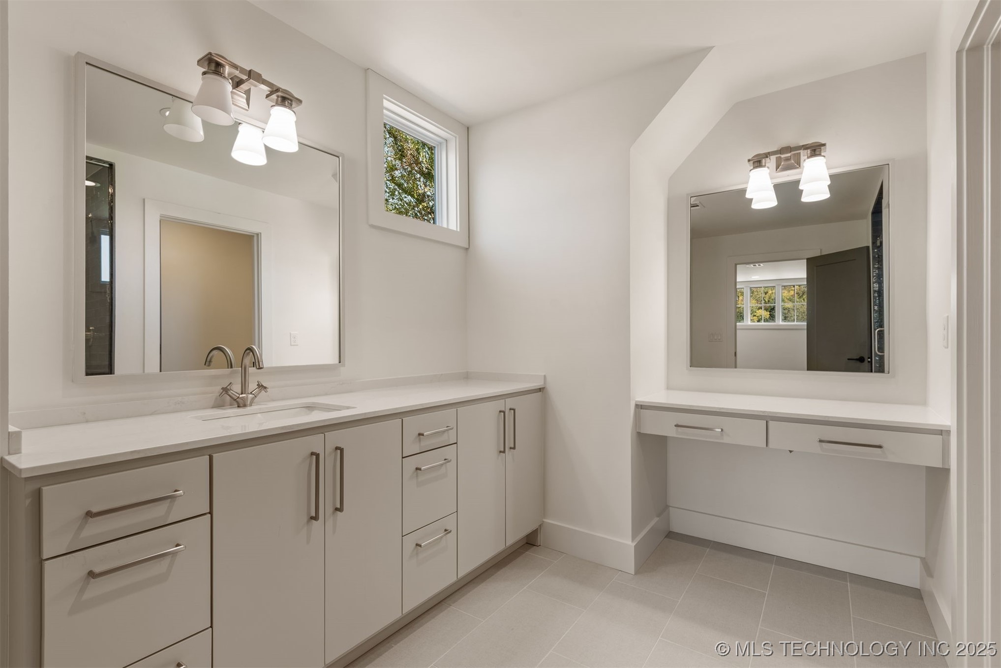 4745 S Boston Place Property Photo 52