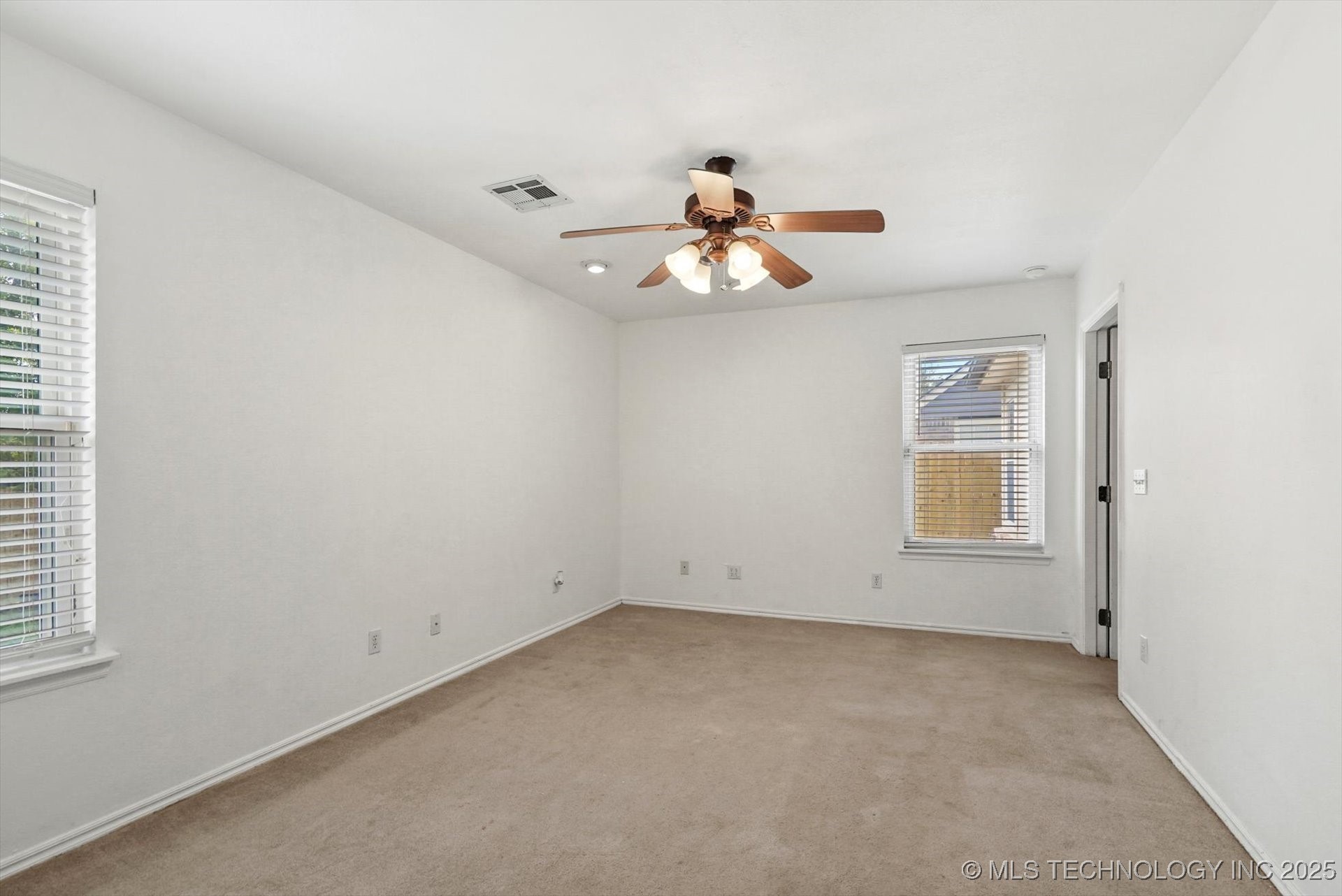 10806 E 117th Street North Property Photo 22