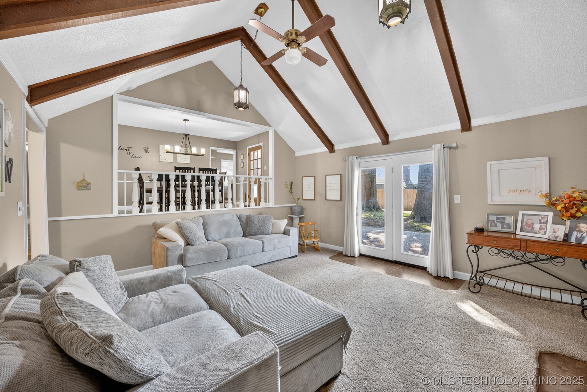 1115 Grandview Road Property Photo 6