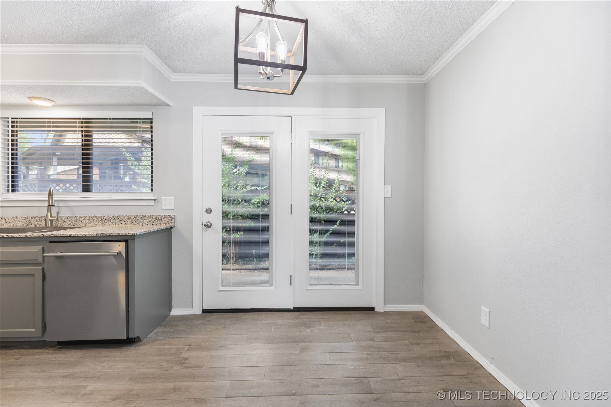 1216 S 111th East Avenue 43 Property Photo 11