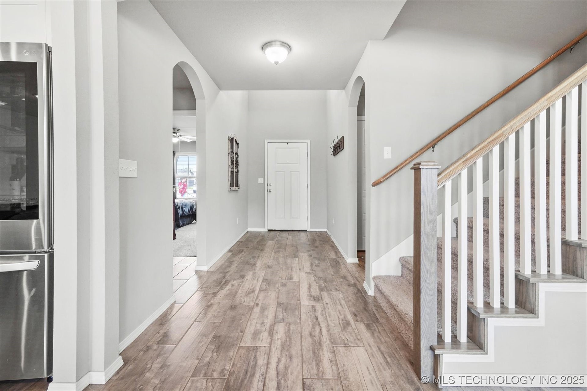 10102 S 232nd East Avenue Property Photo 3