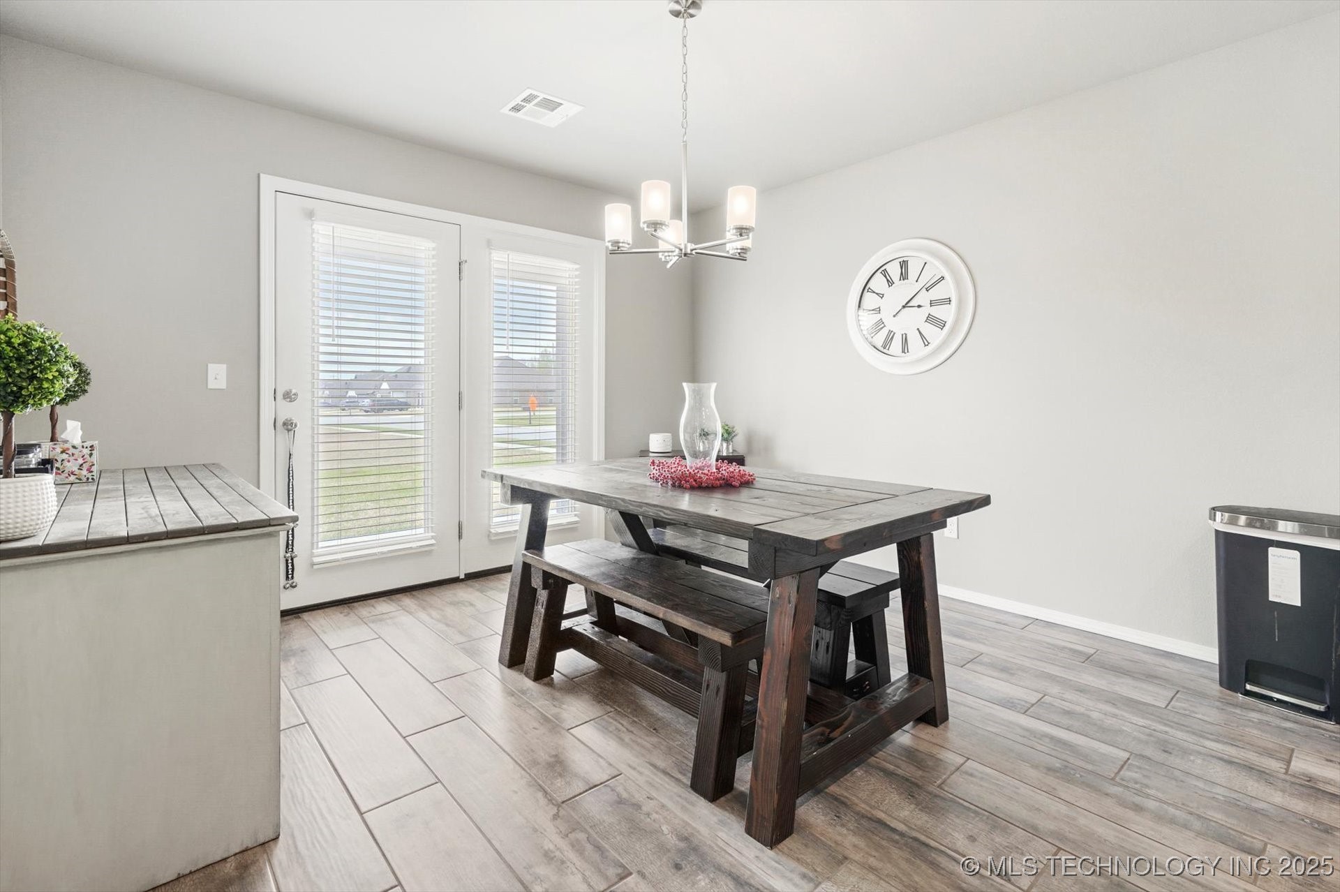 10102 S 232nd East Avenue Property Photo 14