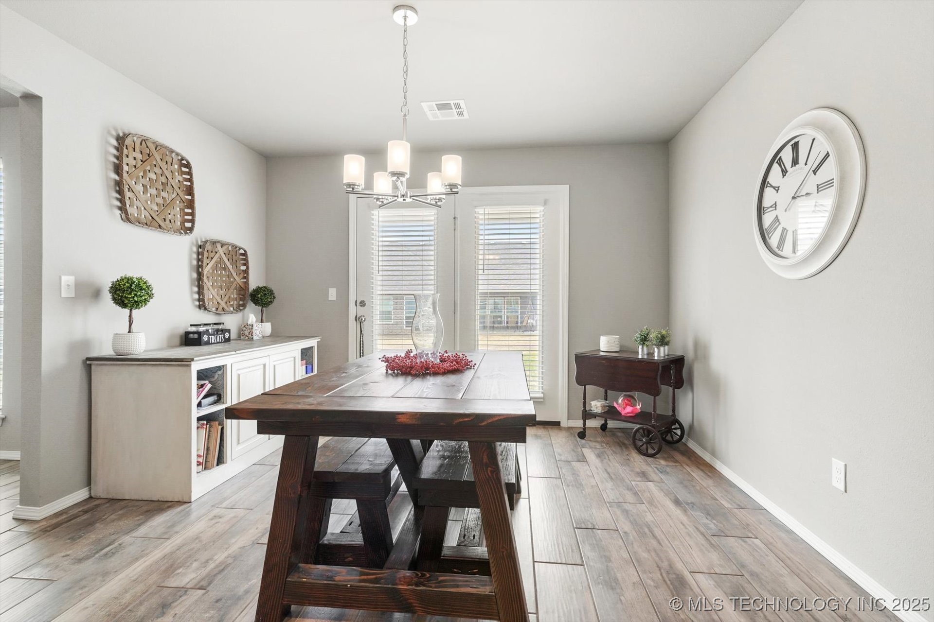 10102 S 232nd East Avenue Property Photo 15