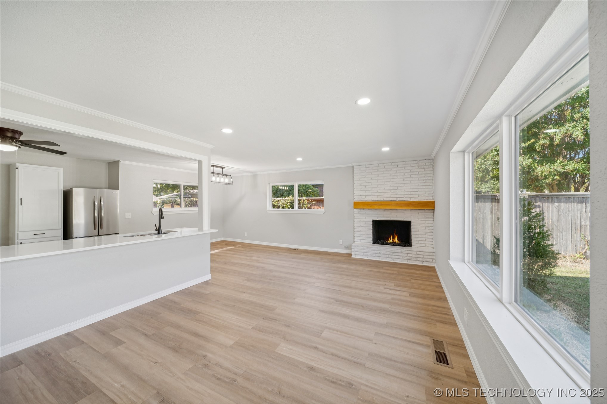 3424 E 41st Street Property Photo 10