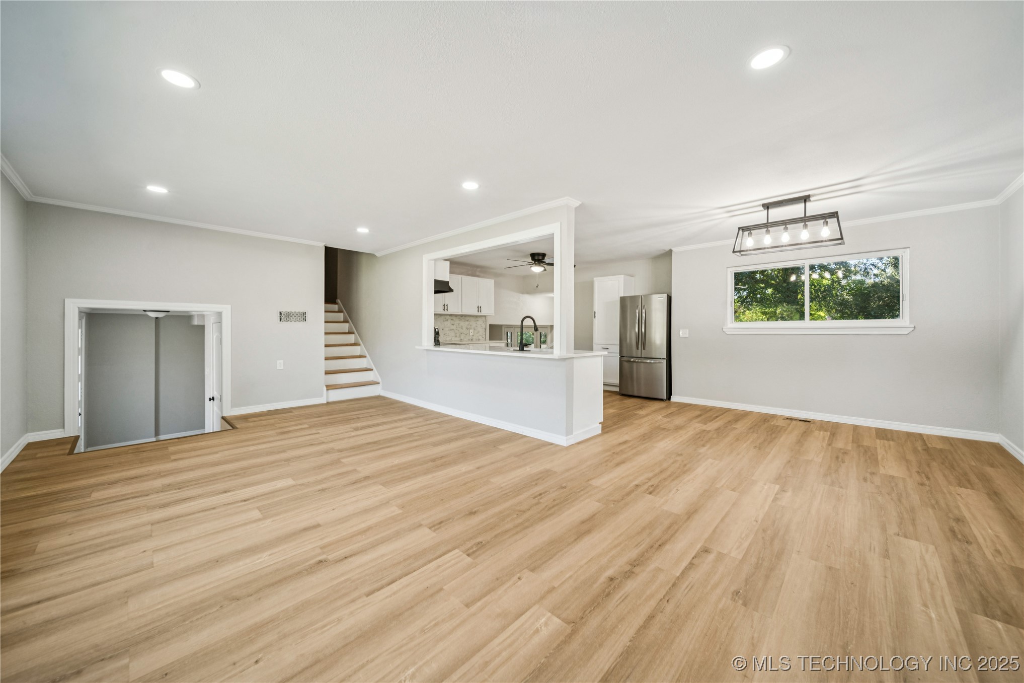 3424 E 41st Street Property Photo 14