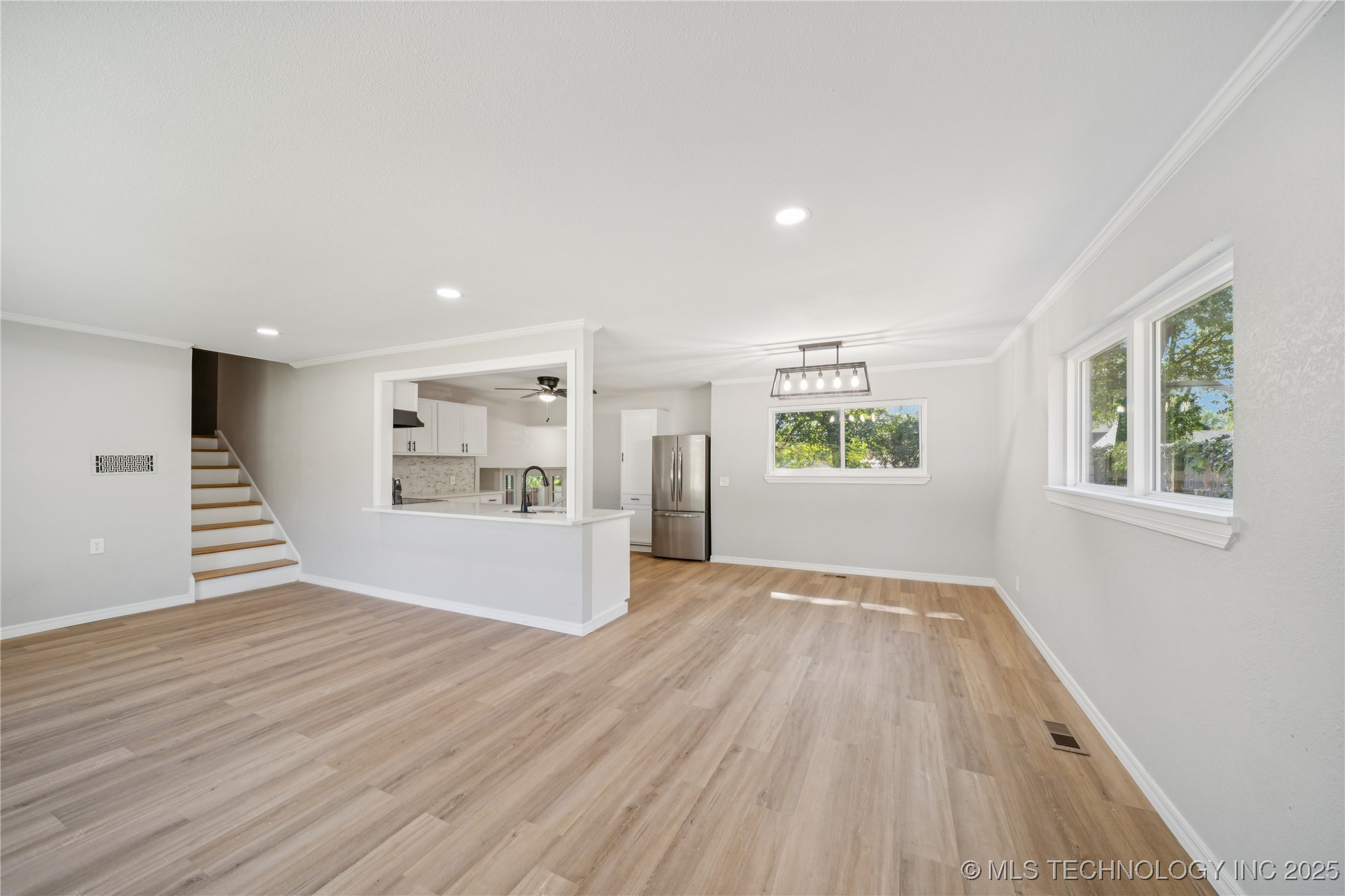 3424 E 41st Street Property Photo 15