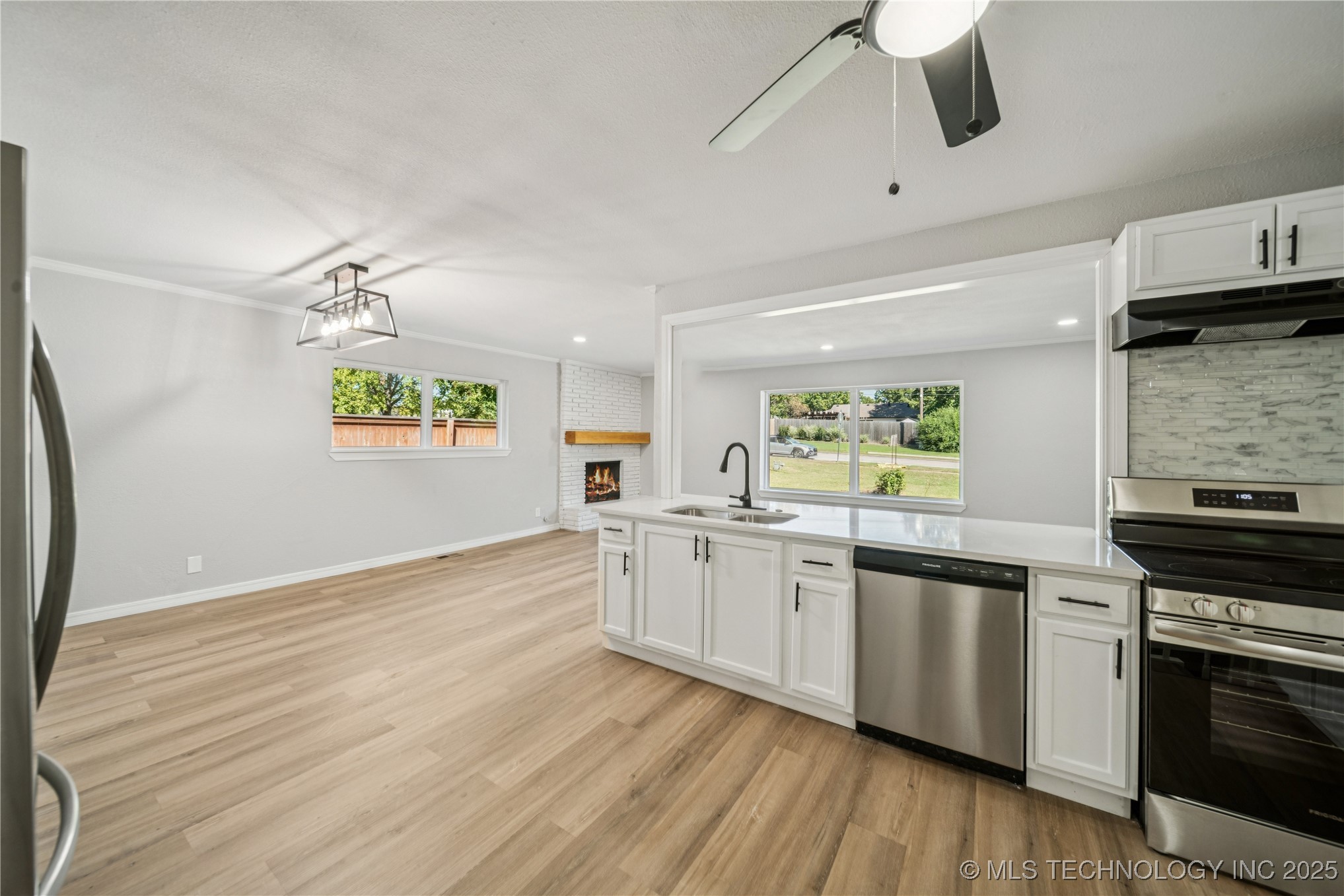 3424 E 41st Street Property Photo 20