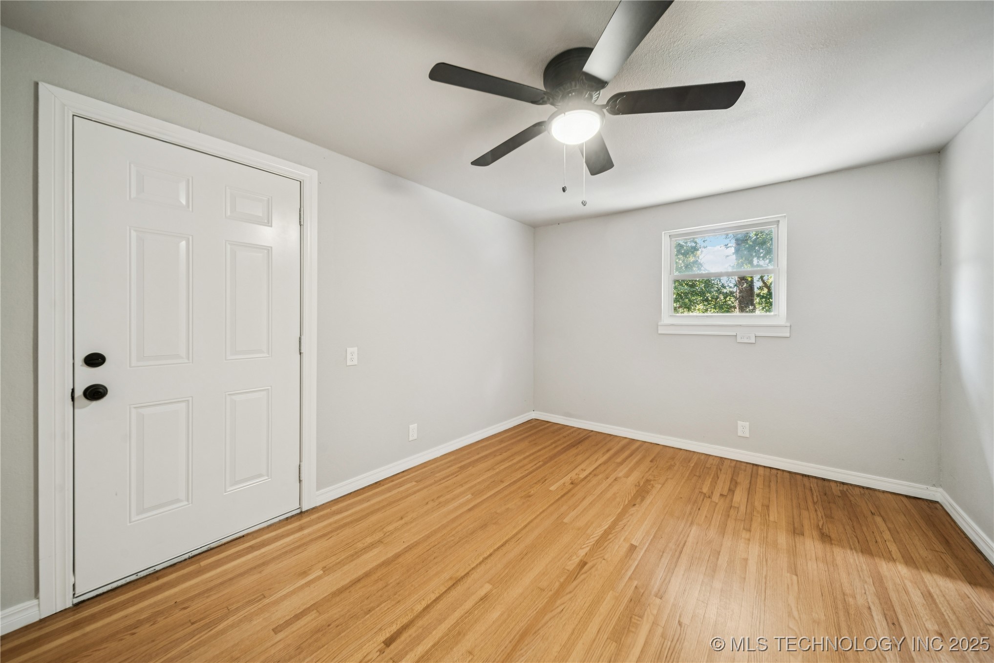 3424 E 41st Street Property Photo 39