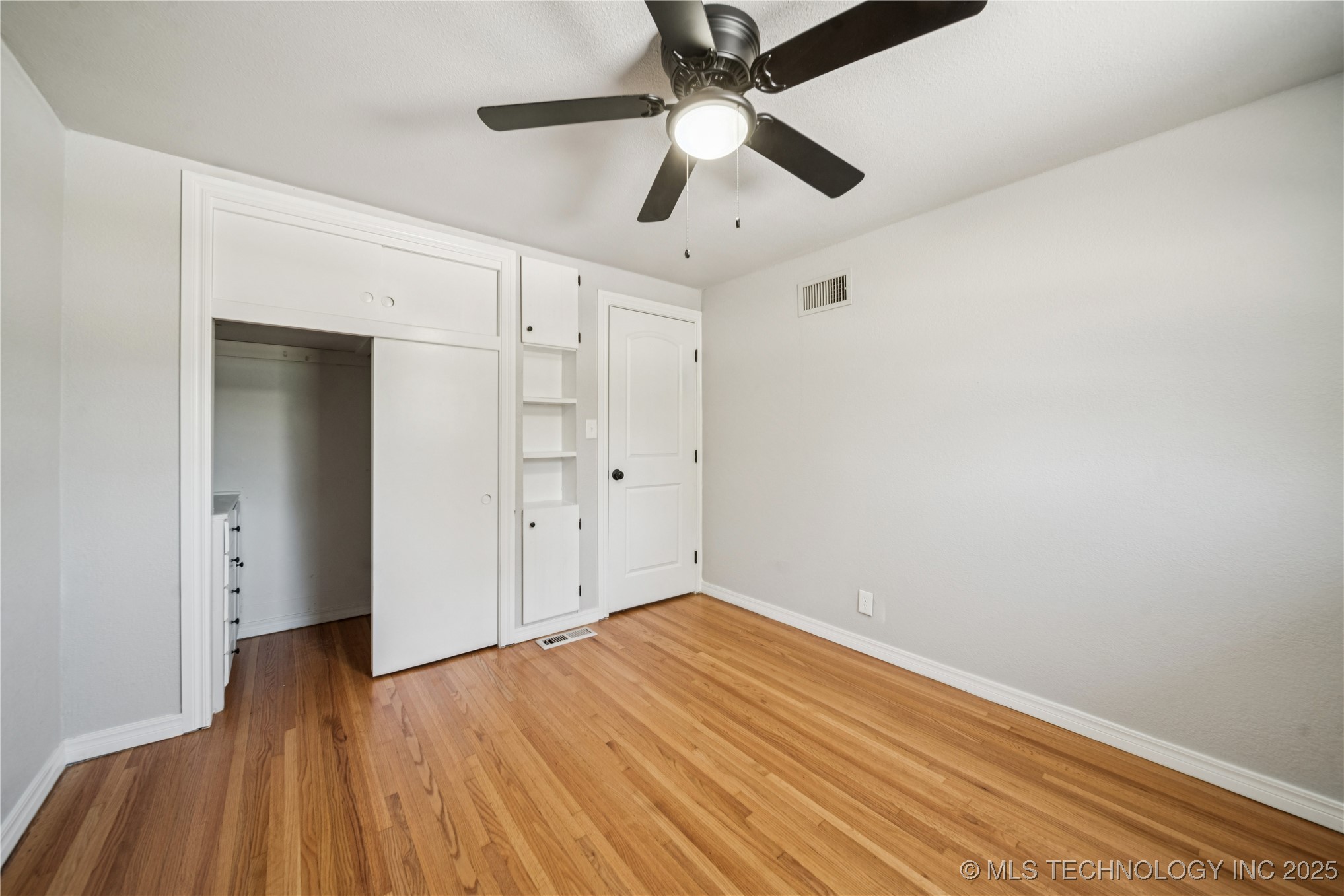 3424 E 41st Street Property Photo 41