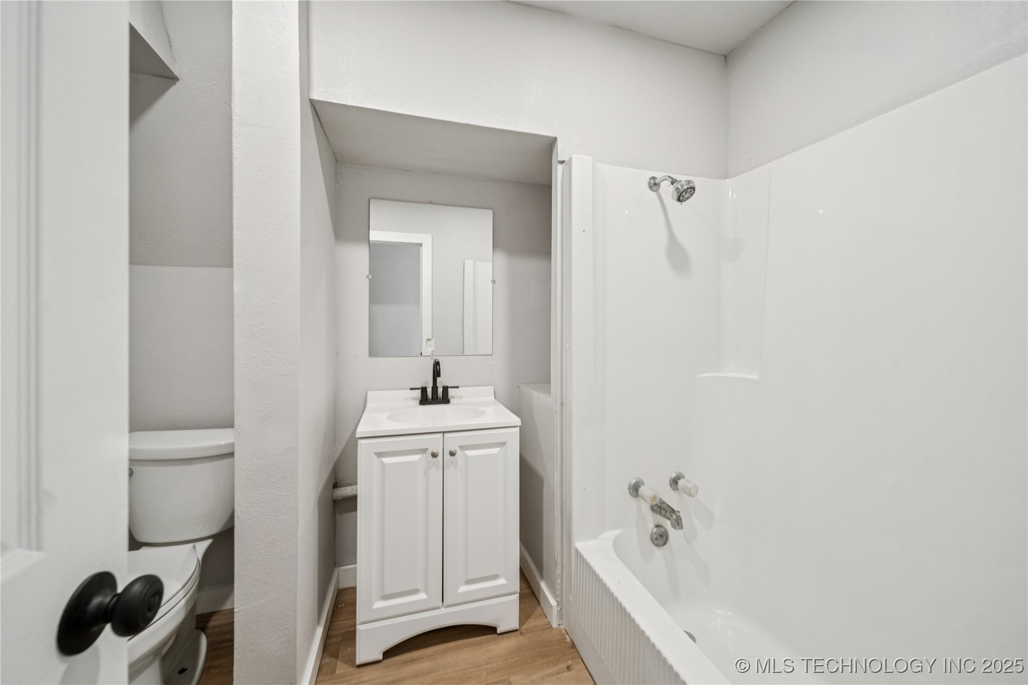 3424 E 41st Street Property Photo 42