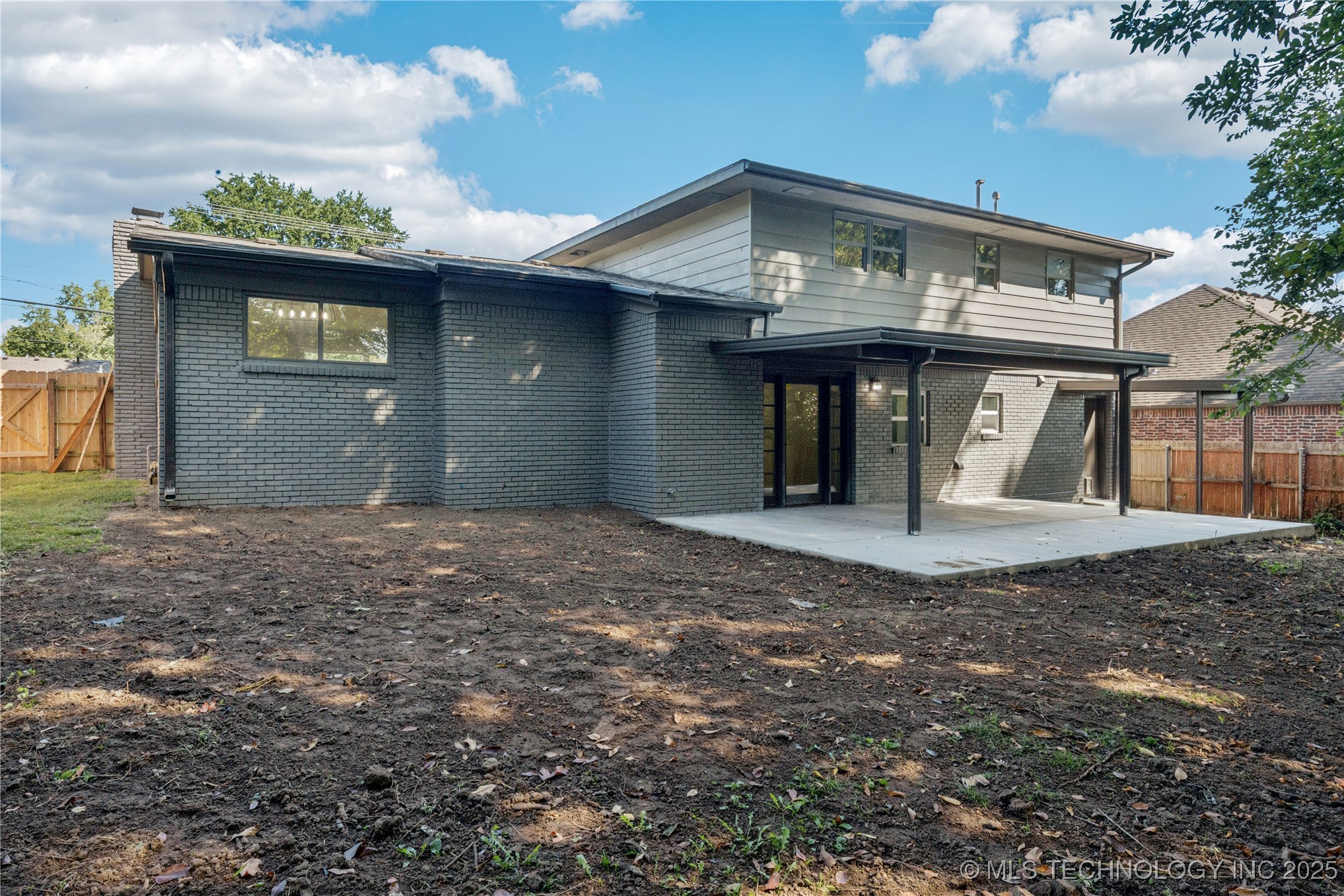 3424 E 41st Street Property Photo 45