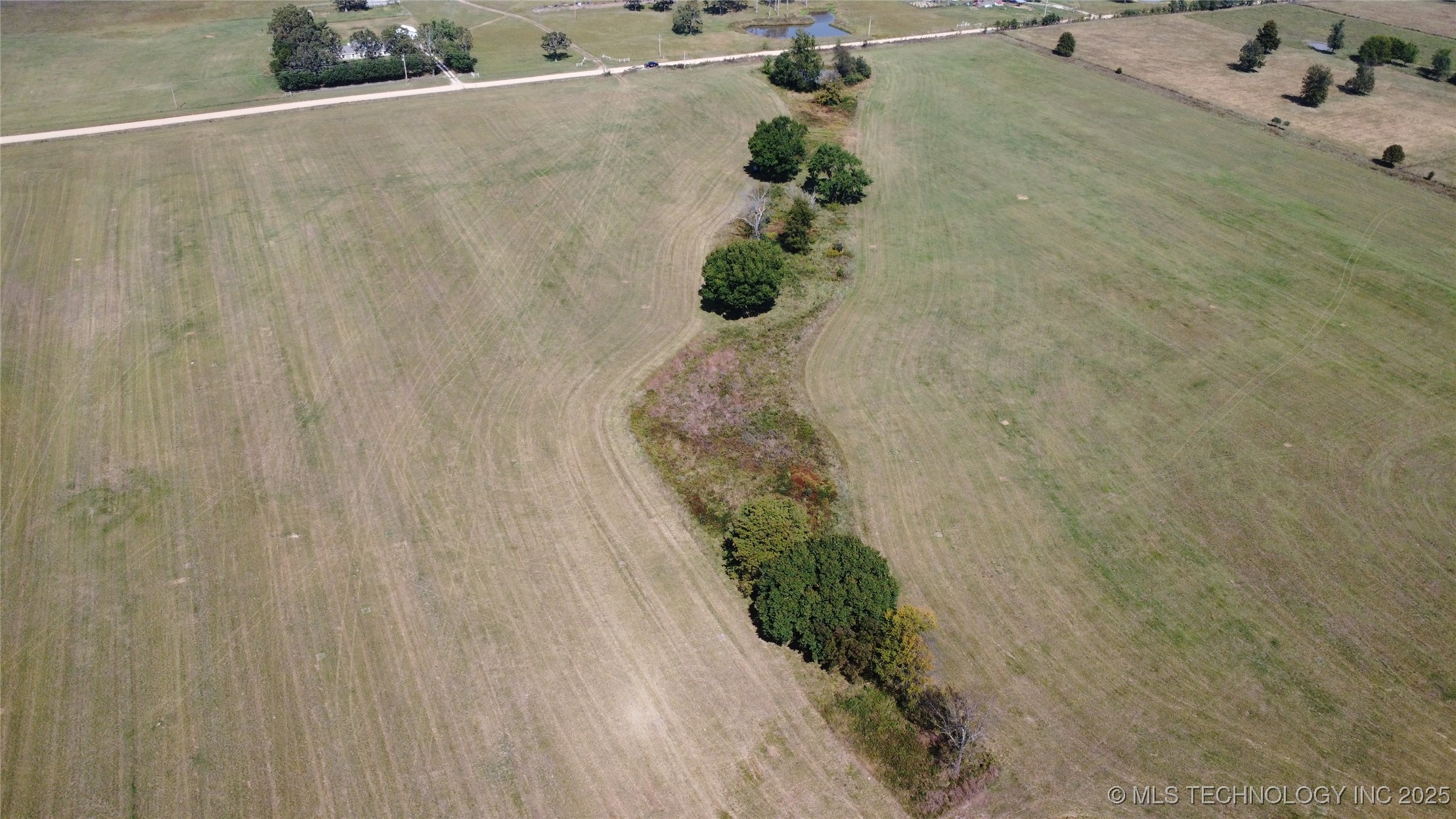 0000 E 380 Road Property Photo 2