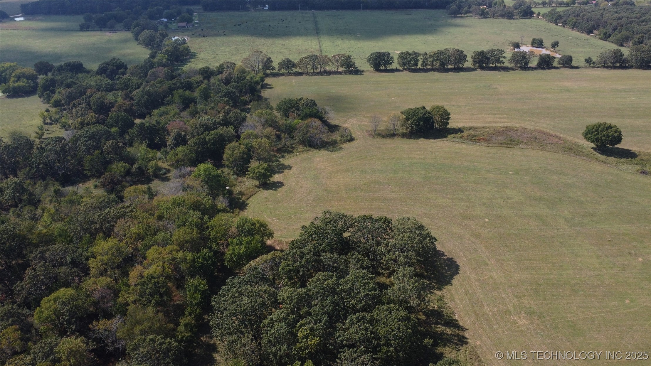 0000 E 380 Road Property Photo 5