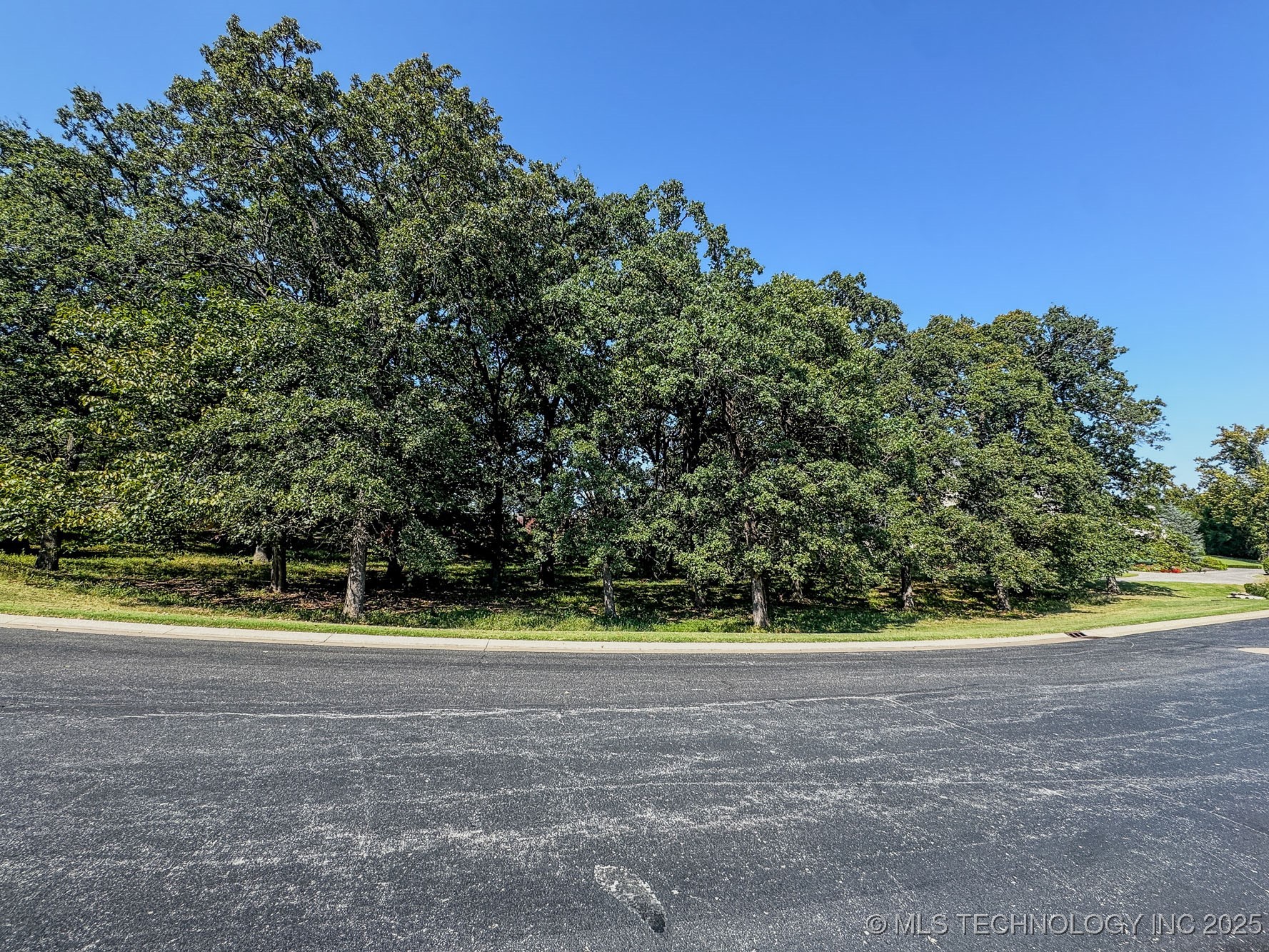 6509 E 109th Place S Property Photo 7