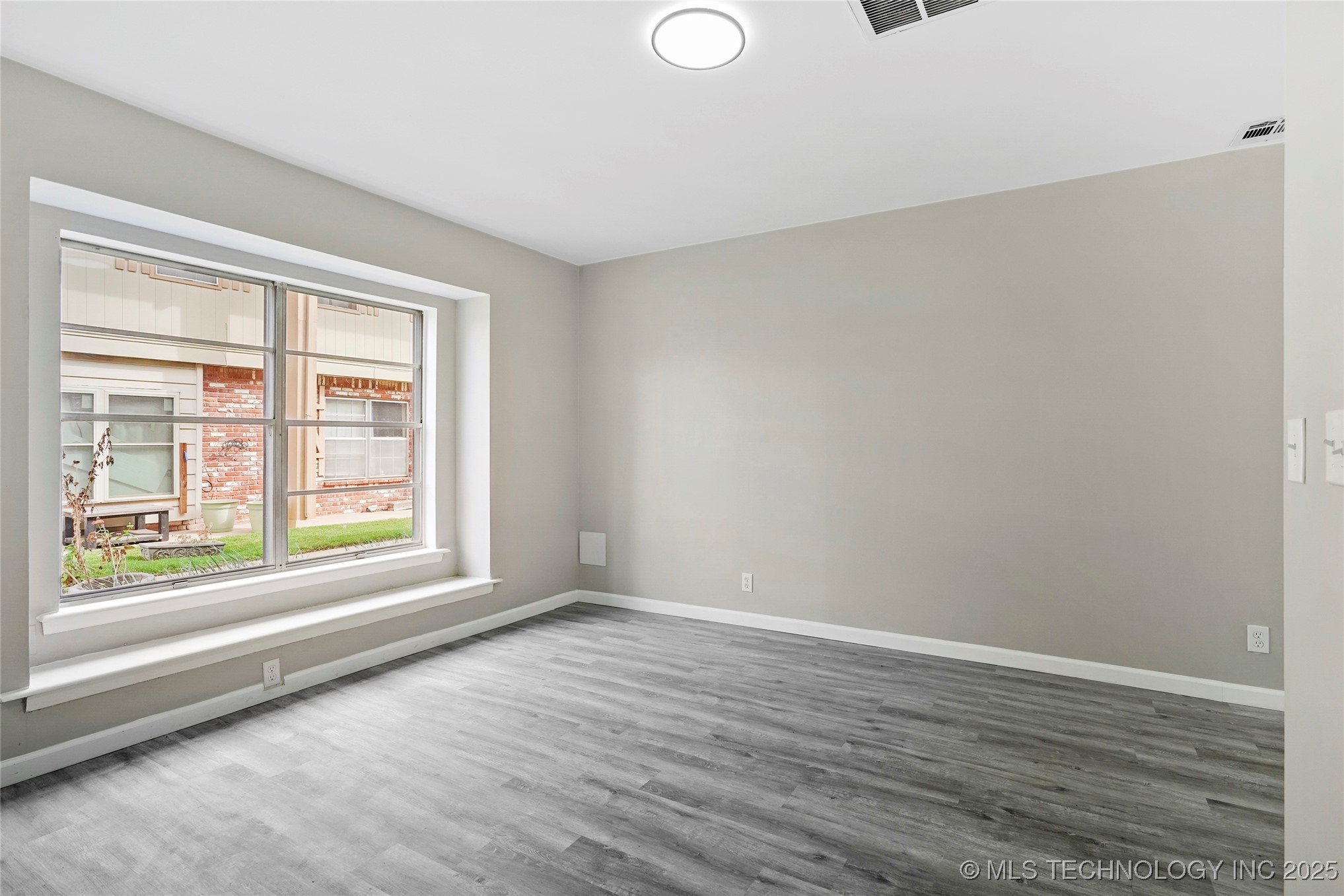 6160 S Madison Place 6160-c Property Photo 6