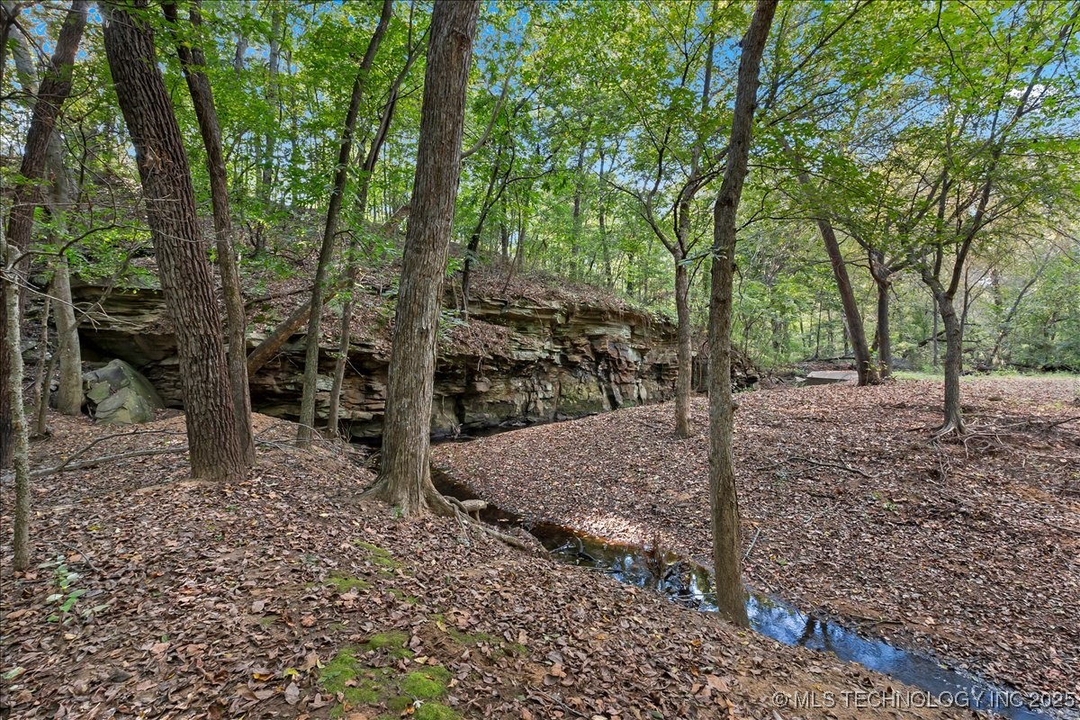 26390 E 51st Street S Property Photo 5
