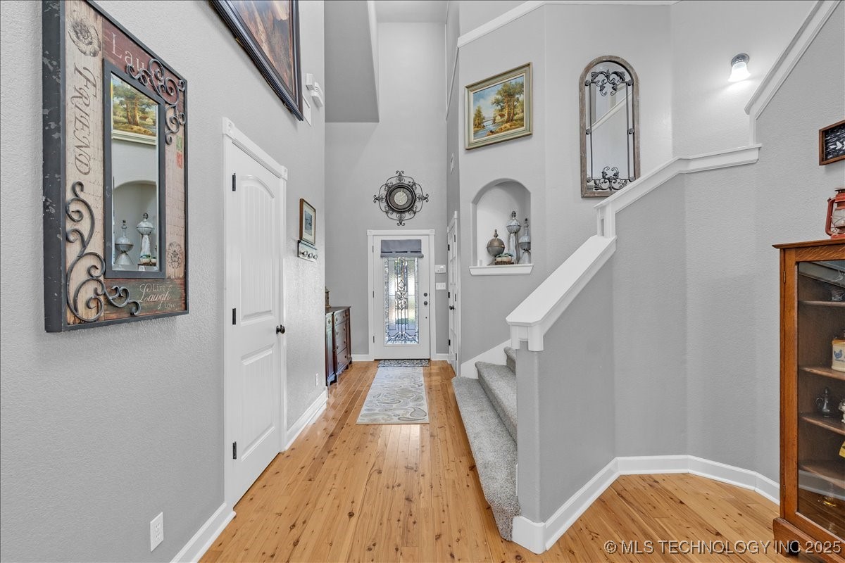 26390 E 51st Street S Property Photo 10