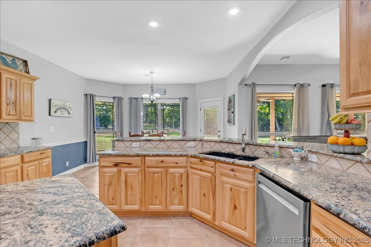 26390 E 51st Street S Property Photo 13