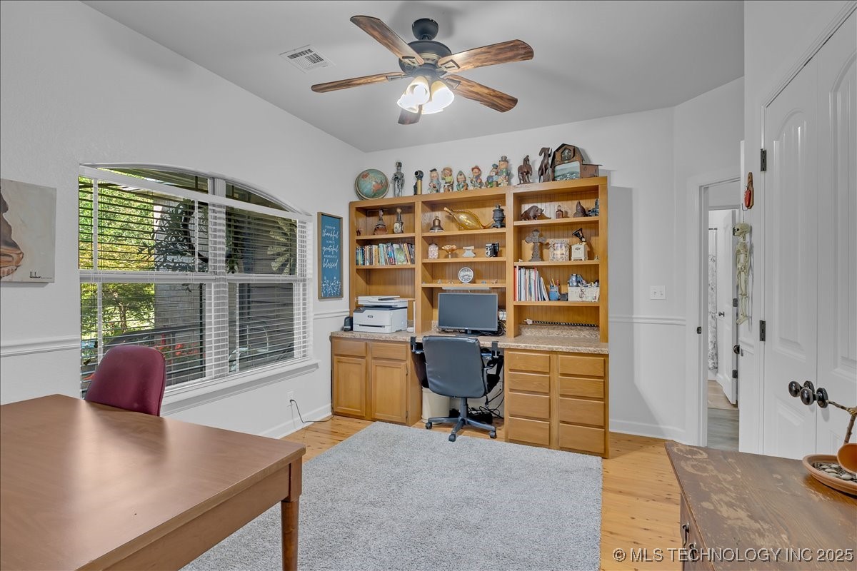 26390 E 51st Street S Property Photo 19