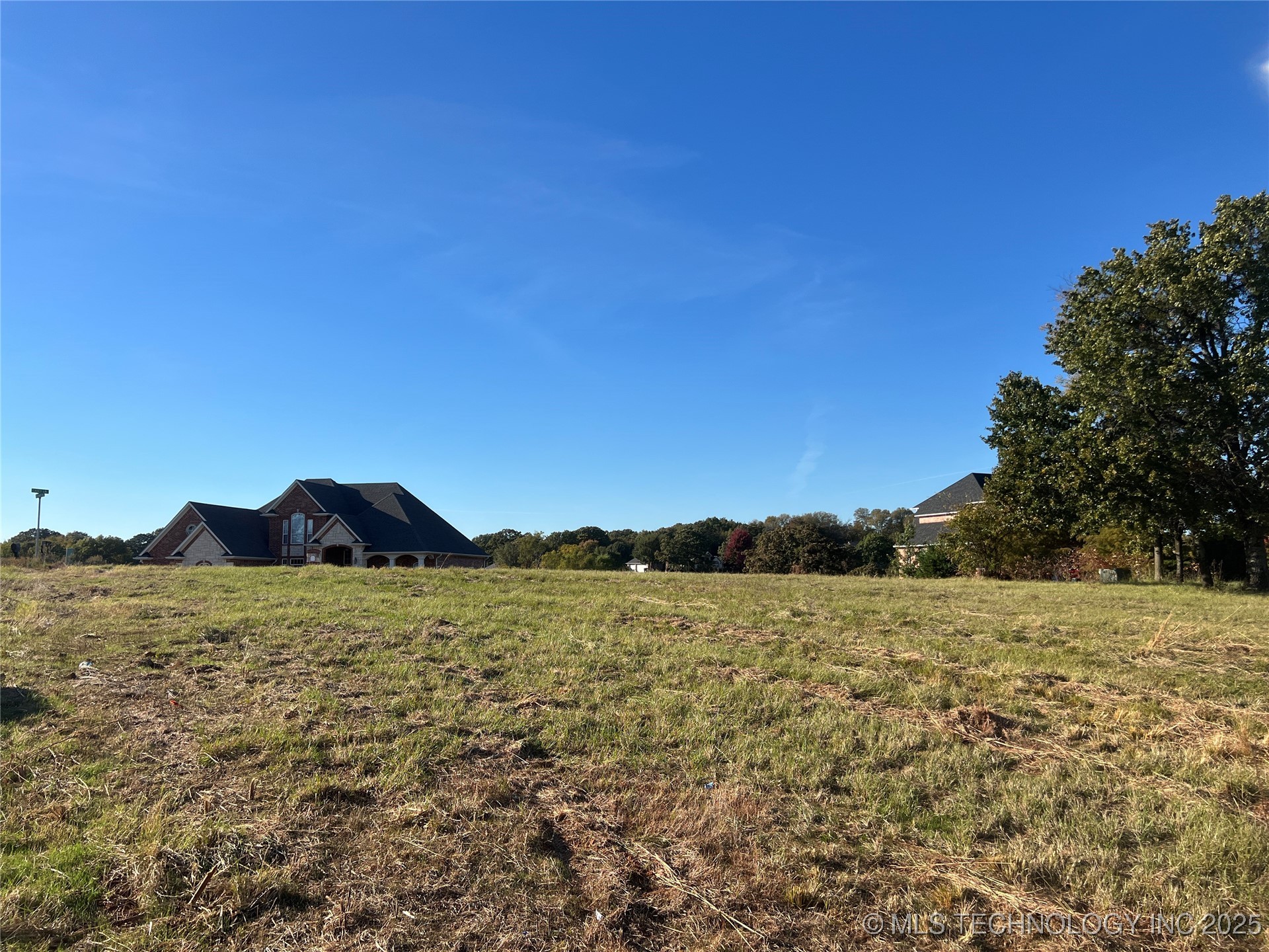 20 Blake Property Photo 1