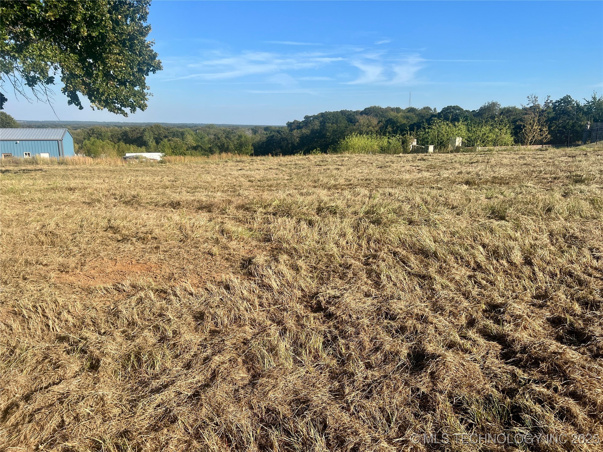 20 Blake Property Photo 4