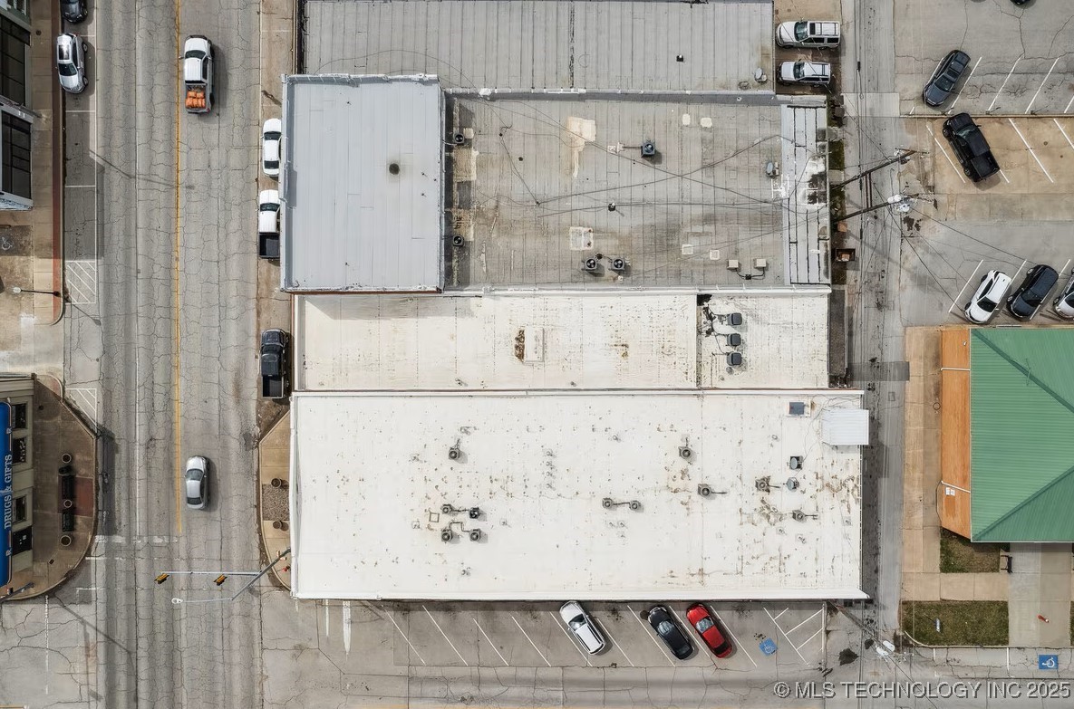 219 E Rogers Boulevard Property Photo 17