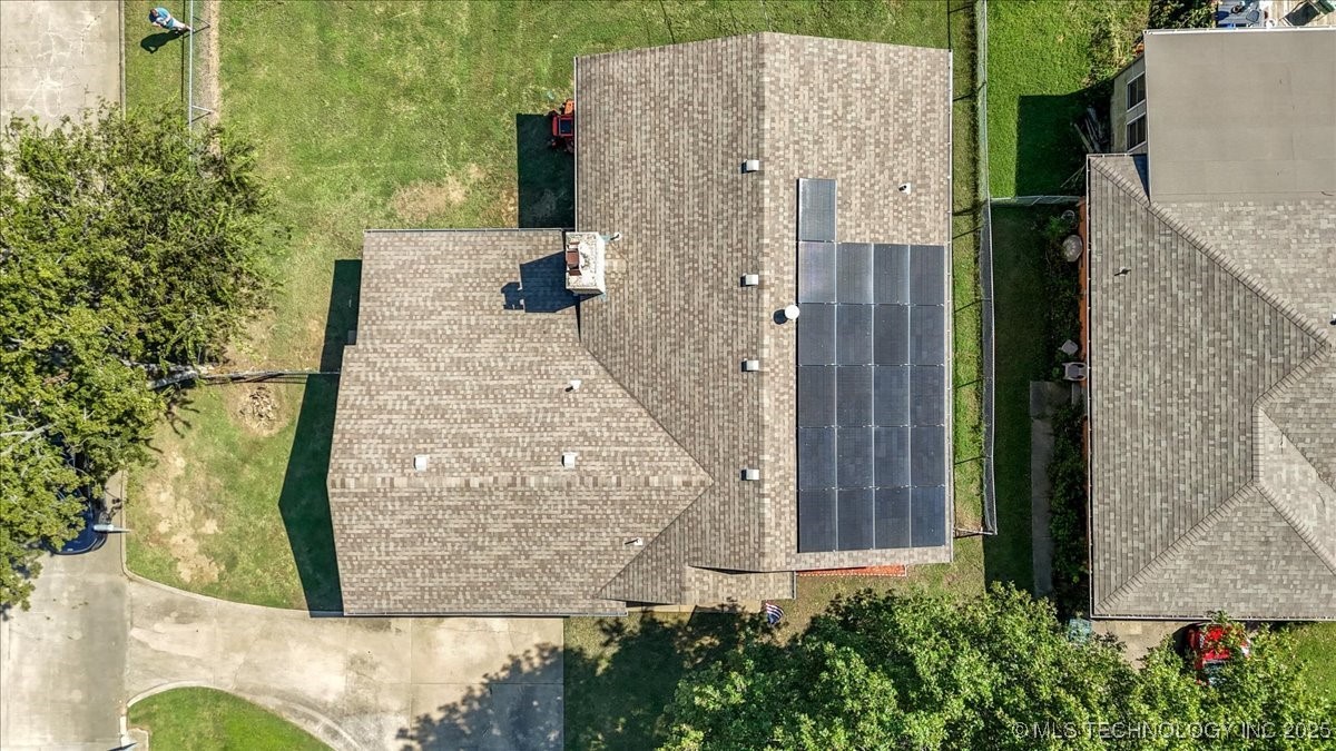 208 N Chambers Trail Property Photo 28