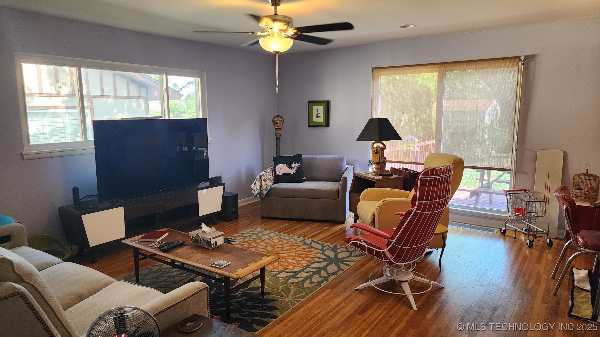 5734 E 24th Place Property Photo 6