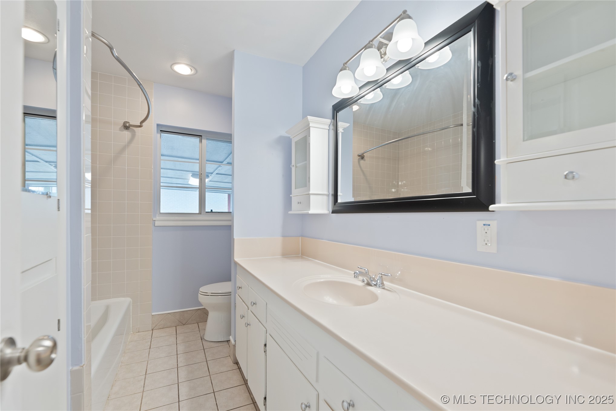 5734 E 24th Place Property Photo 25