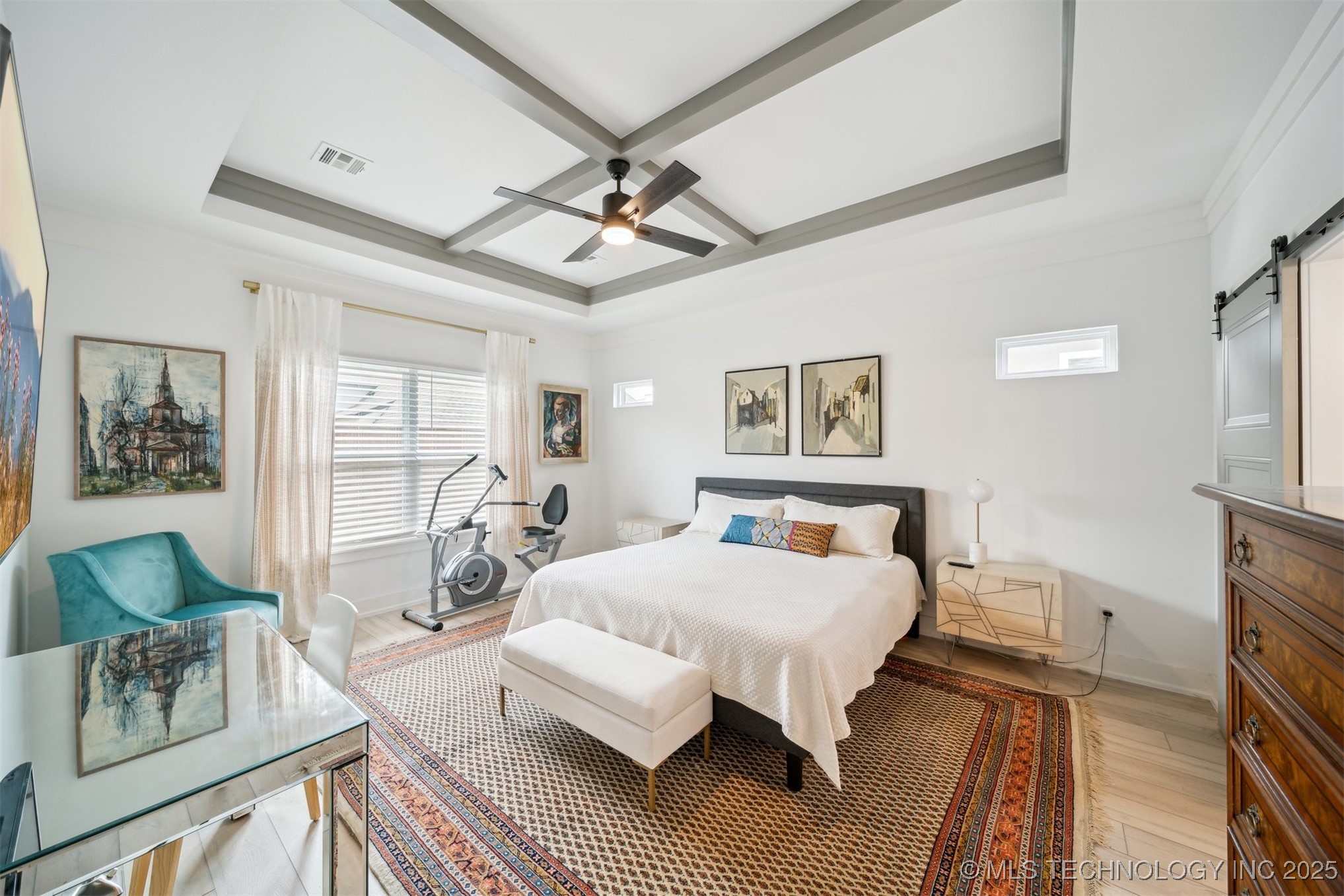 1114 W 86th Street S Property Photo 25