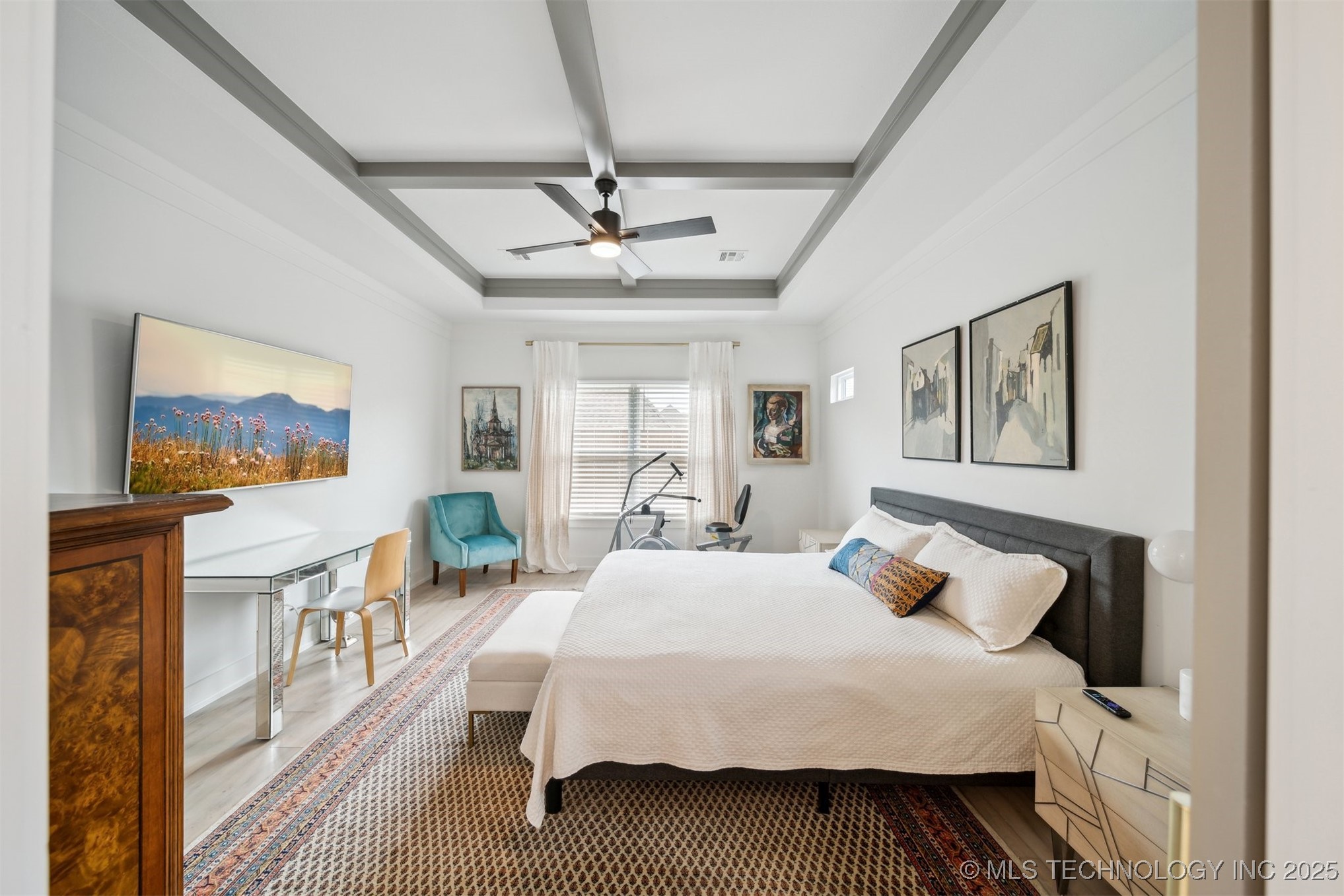 1114 W 86th Street S Property Photo 26