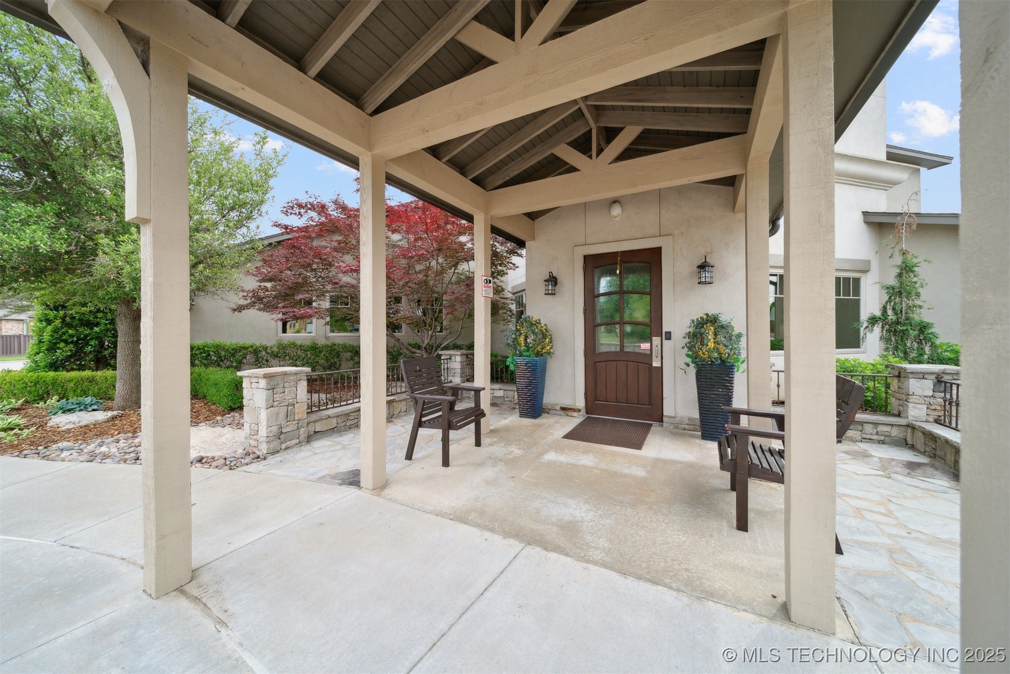 1114 W 86th Street S Property Photo 47