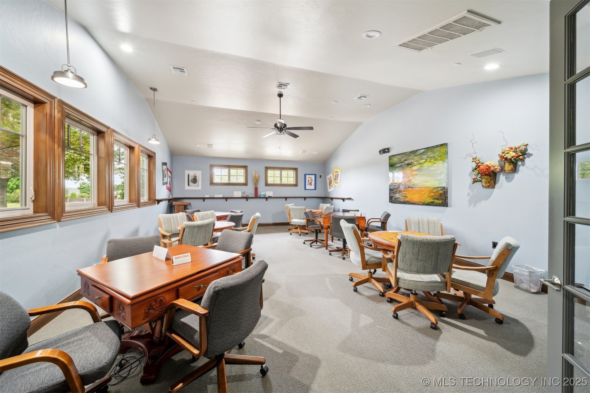 1114 W 86th Street S Property Photo 52