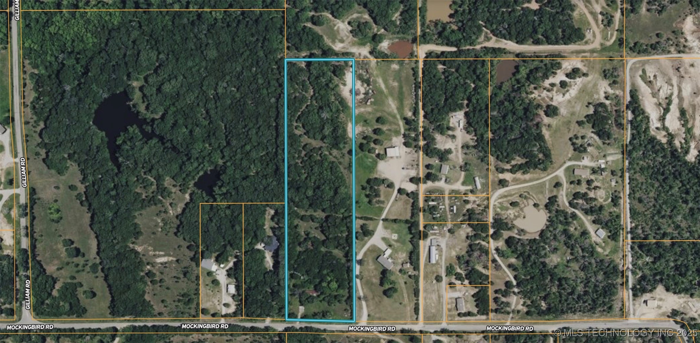 2048 Mockingbird Property Photo 6