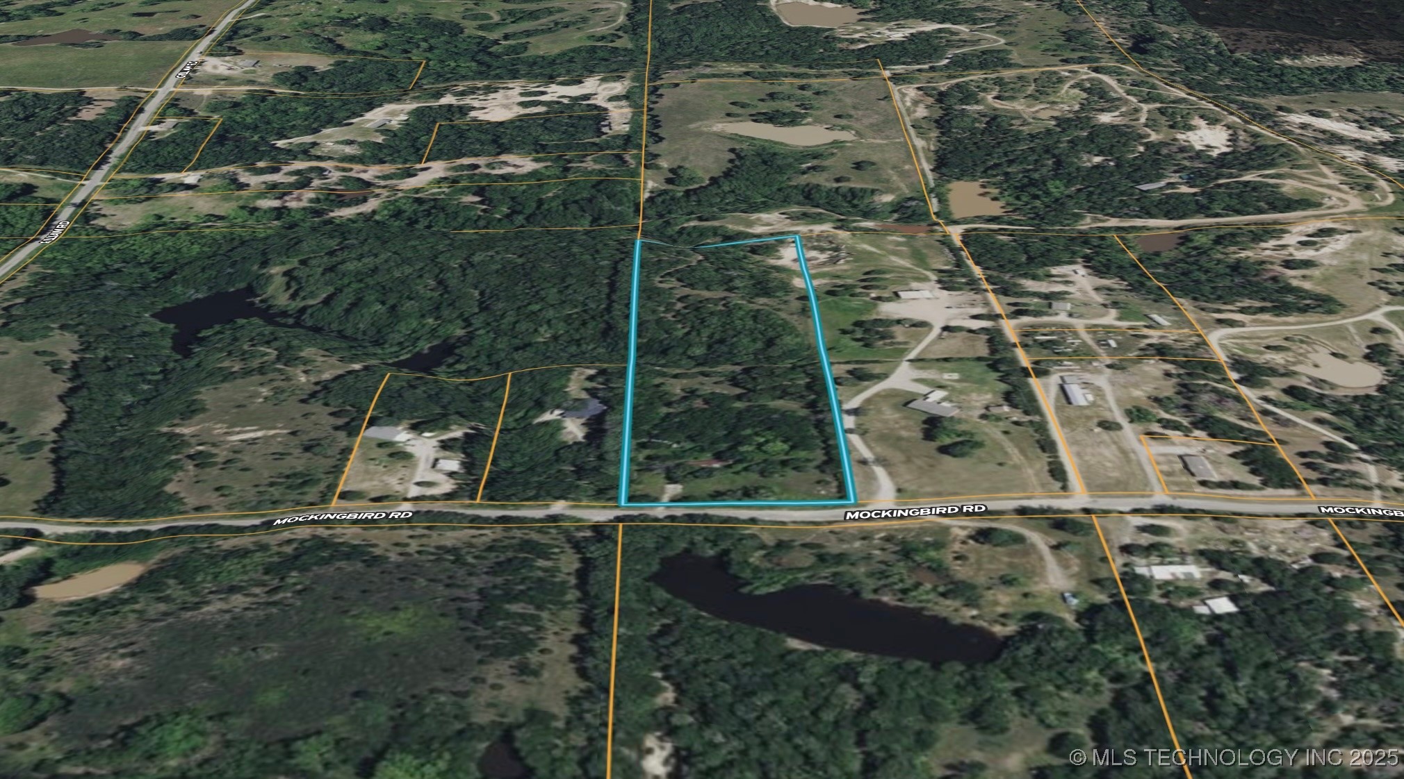 2048 Mockingbird Property Photo 7