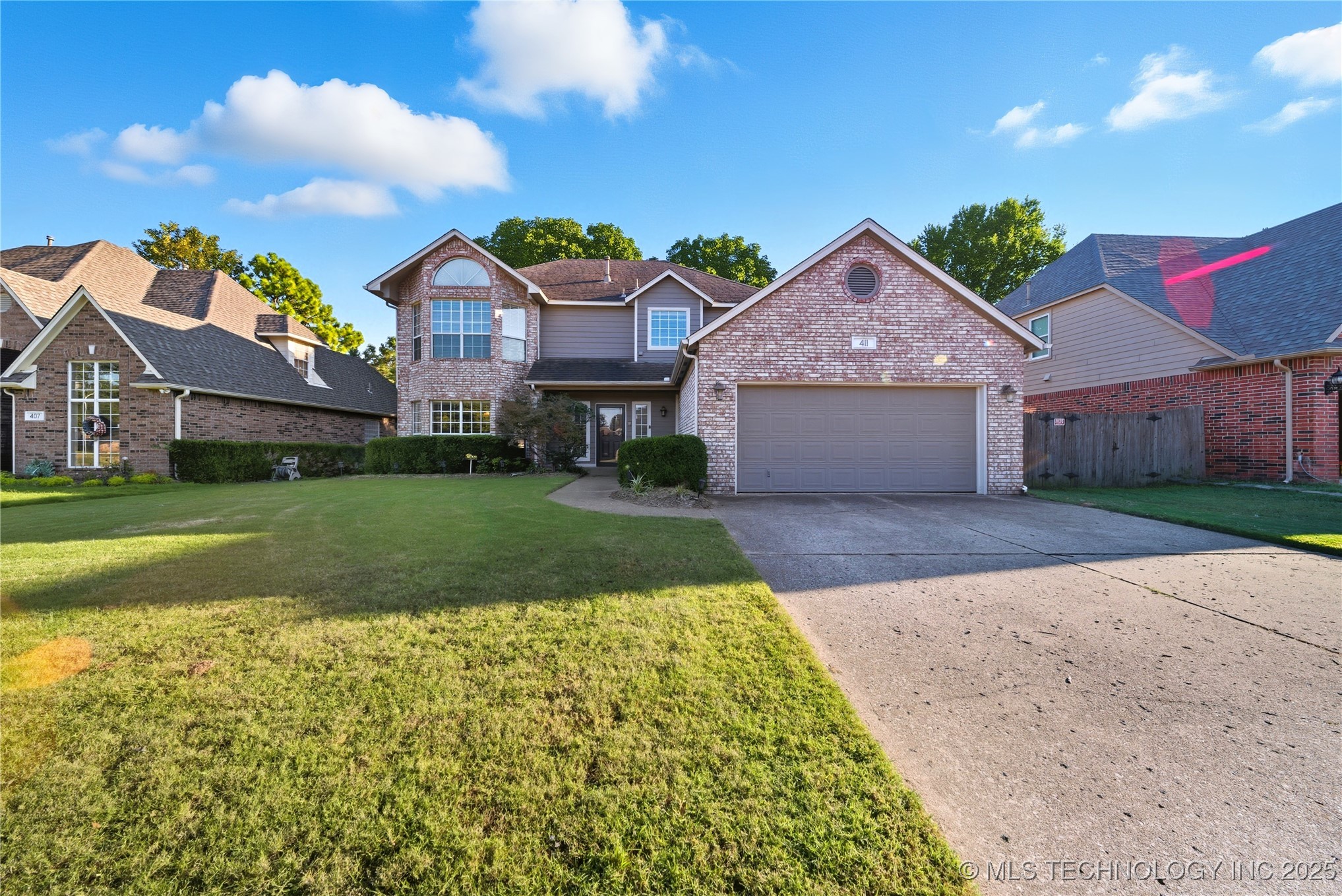 411 W Union Place Property Photo 5