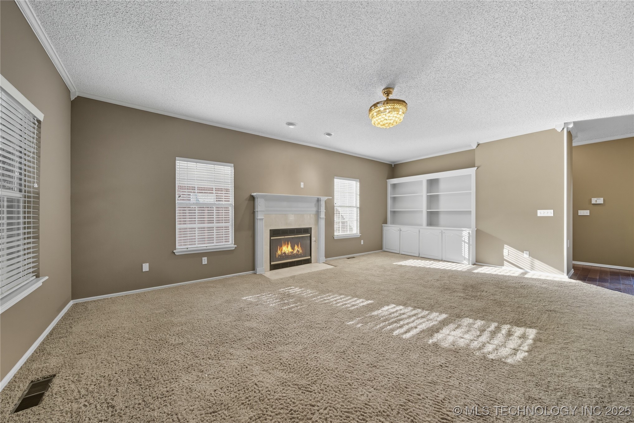 411 W Union Place Property Photo 10