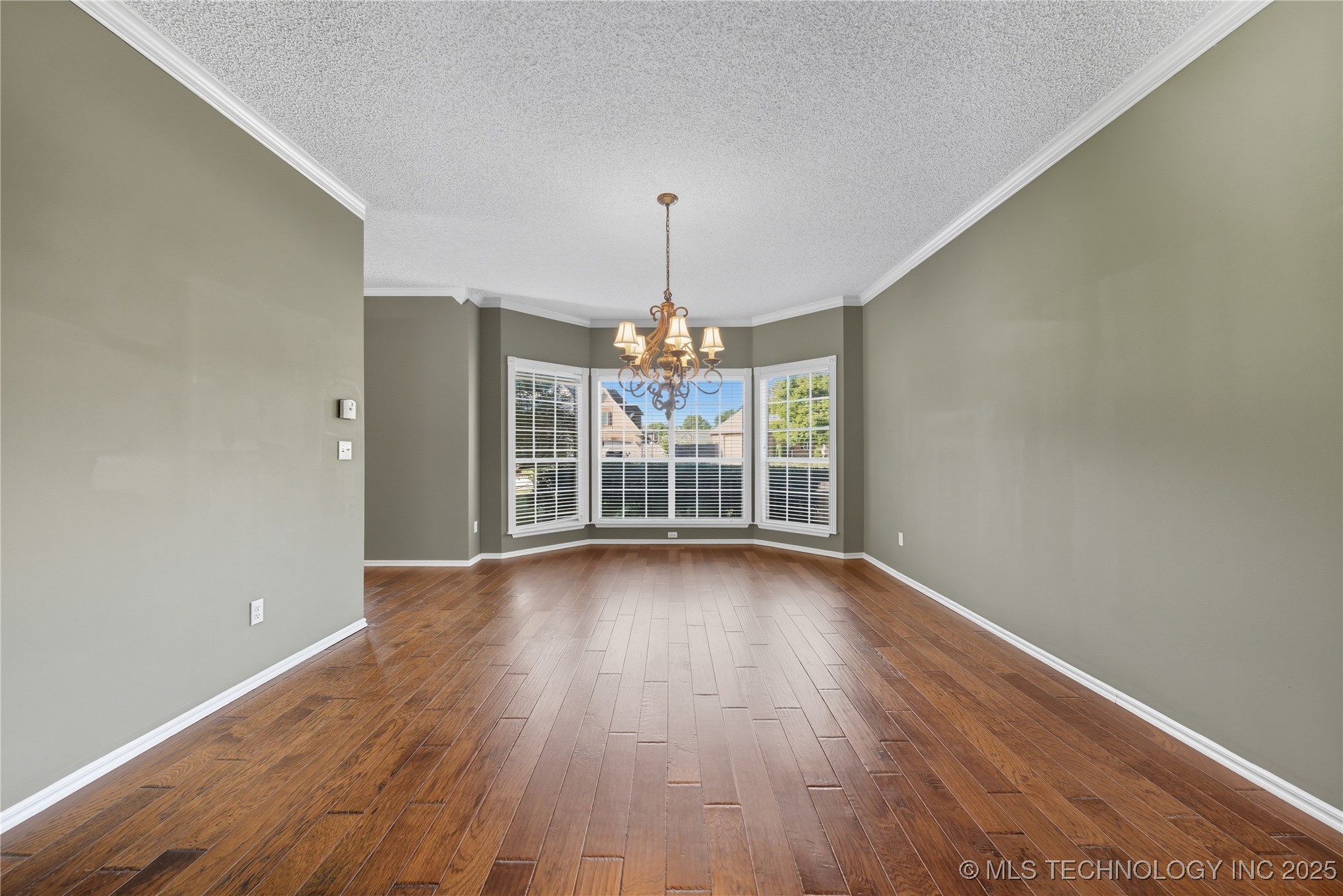 411 W Union Place Property Photo 18