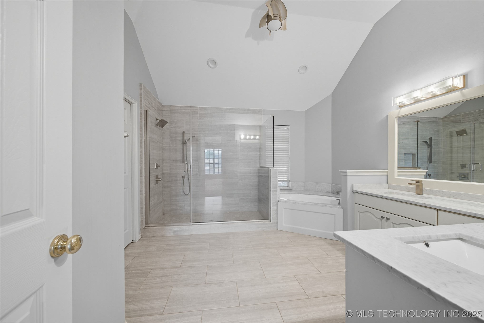 411 W Union Place Property Photo 27