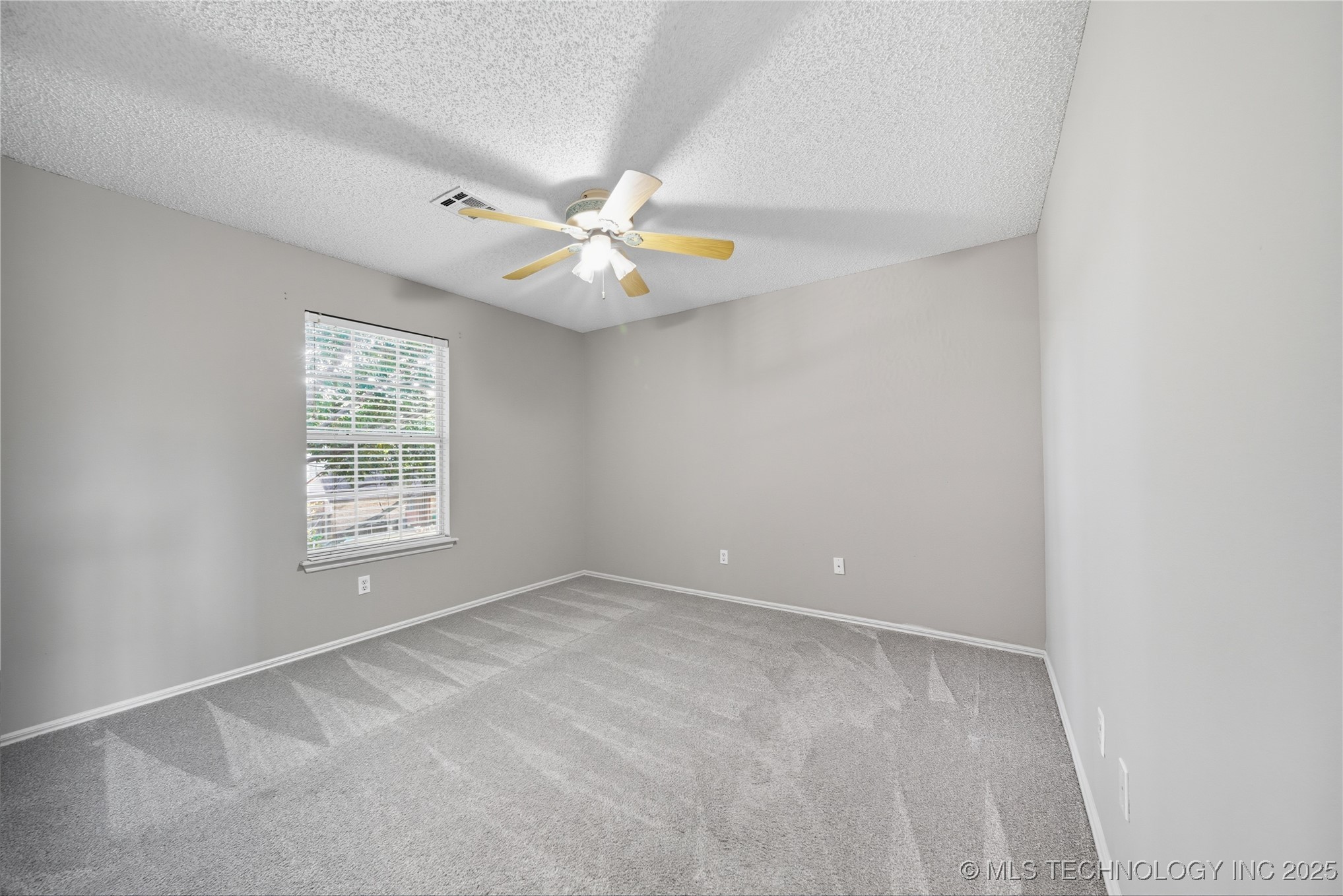 411 W Union Place Property Photo 33