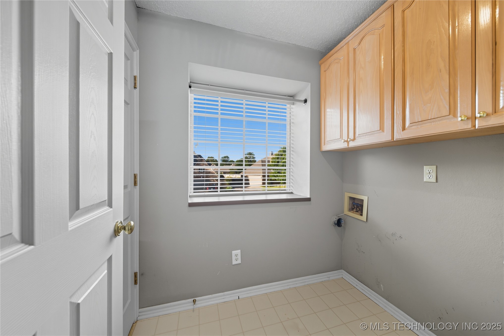 411 W Union Place Property Photo 36