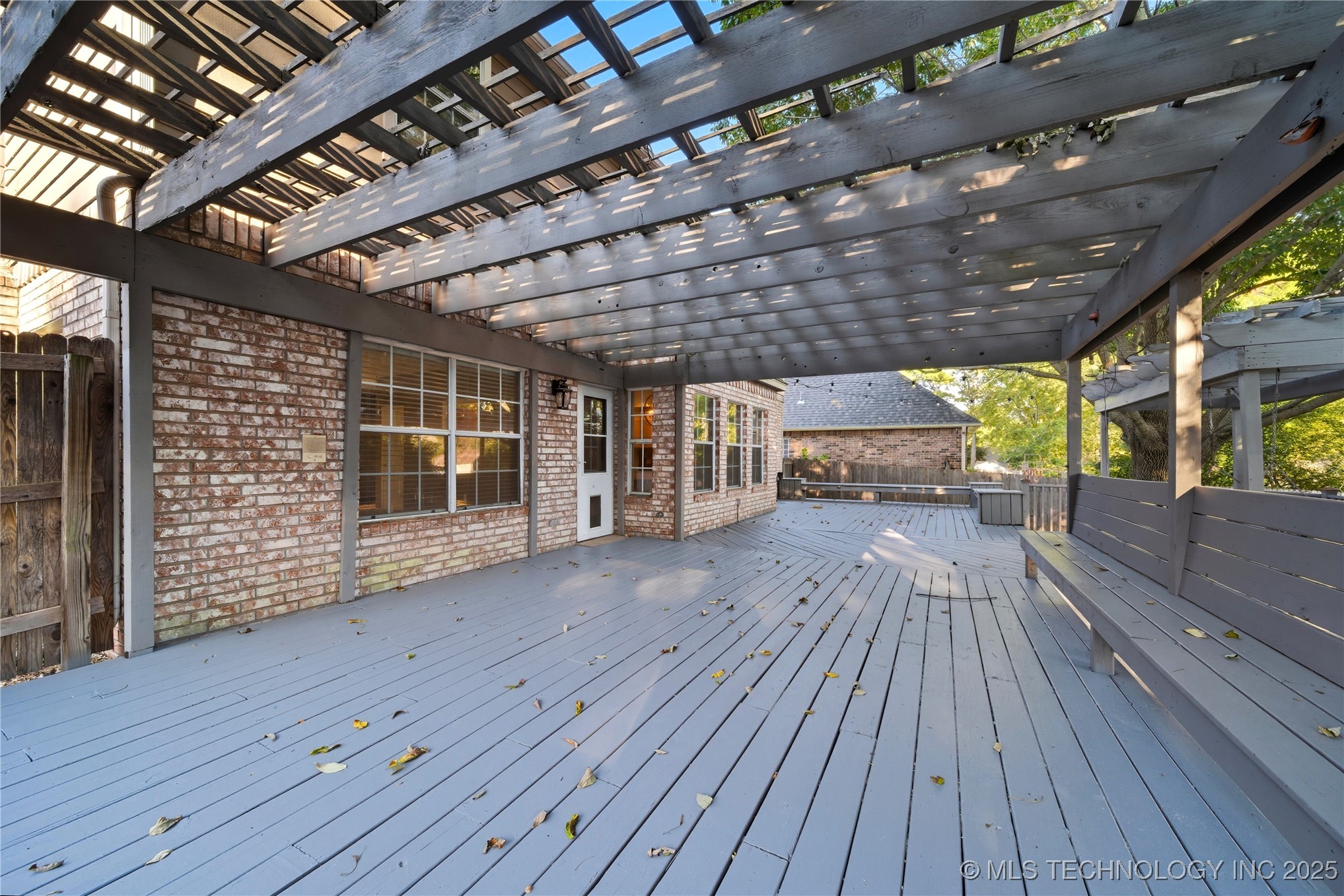 411 W Union Place Property Photo 38