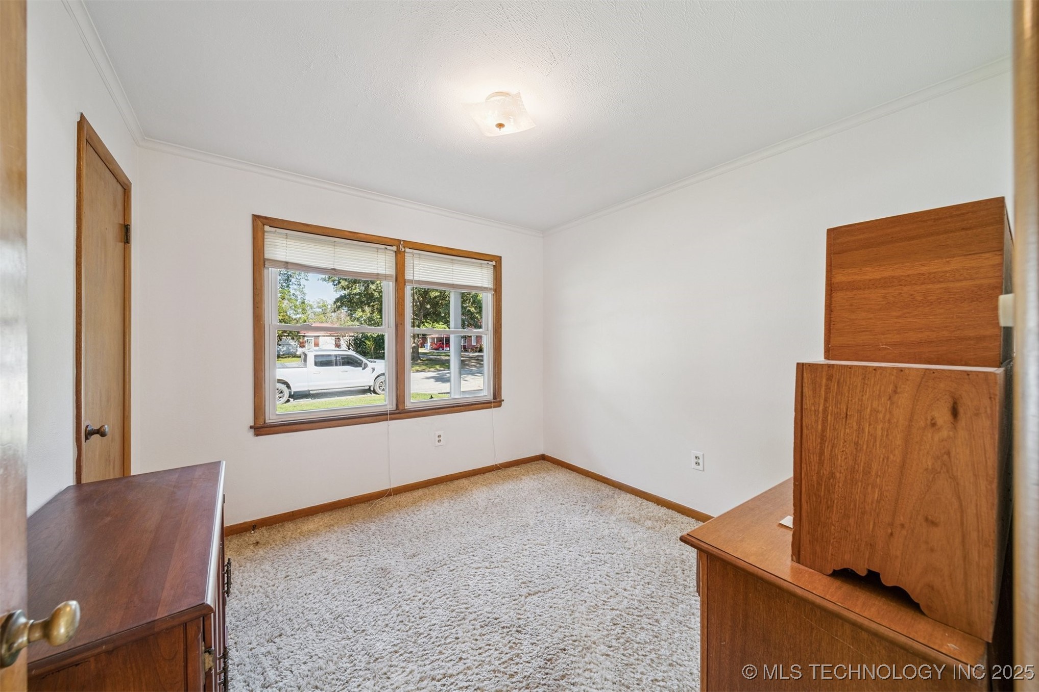 422 N Foreman Street Property Photo 17