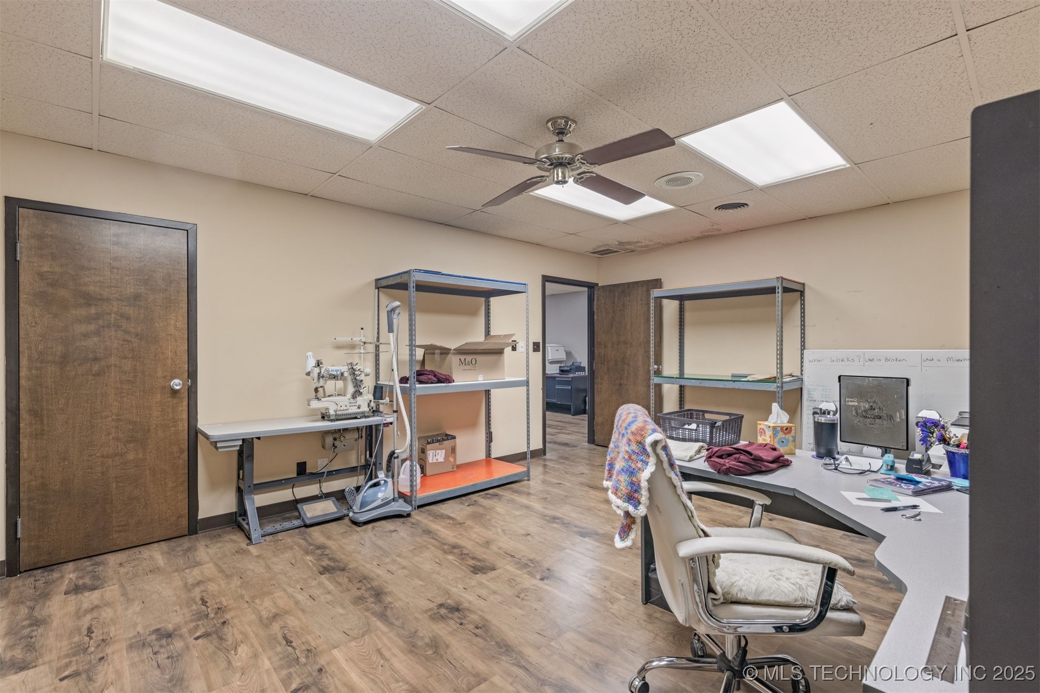 6580 E Skelly Drive Property Photo 37