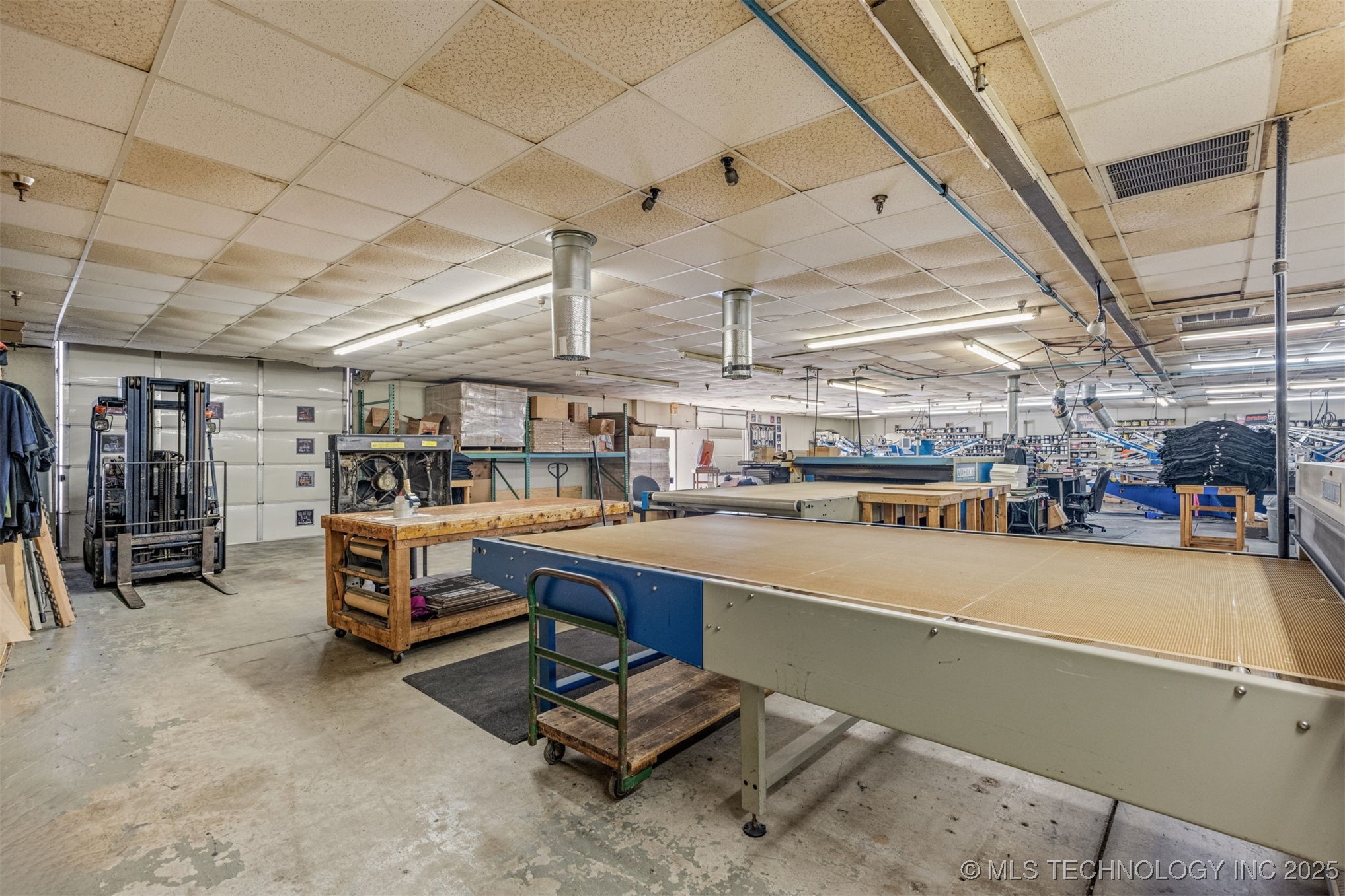 6580 E Skelly Drive Property Photo 49