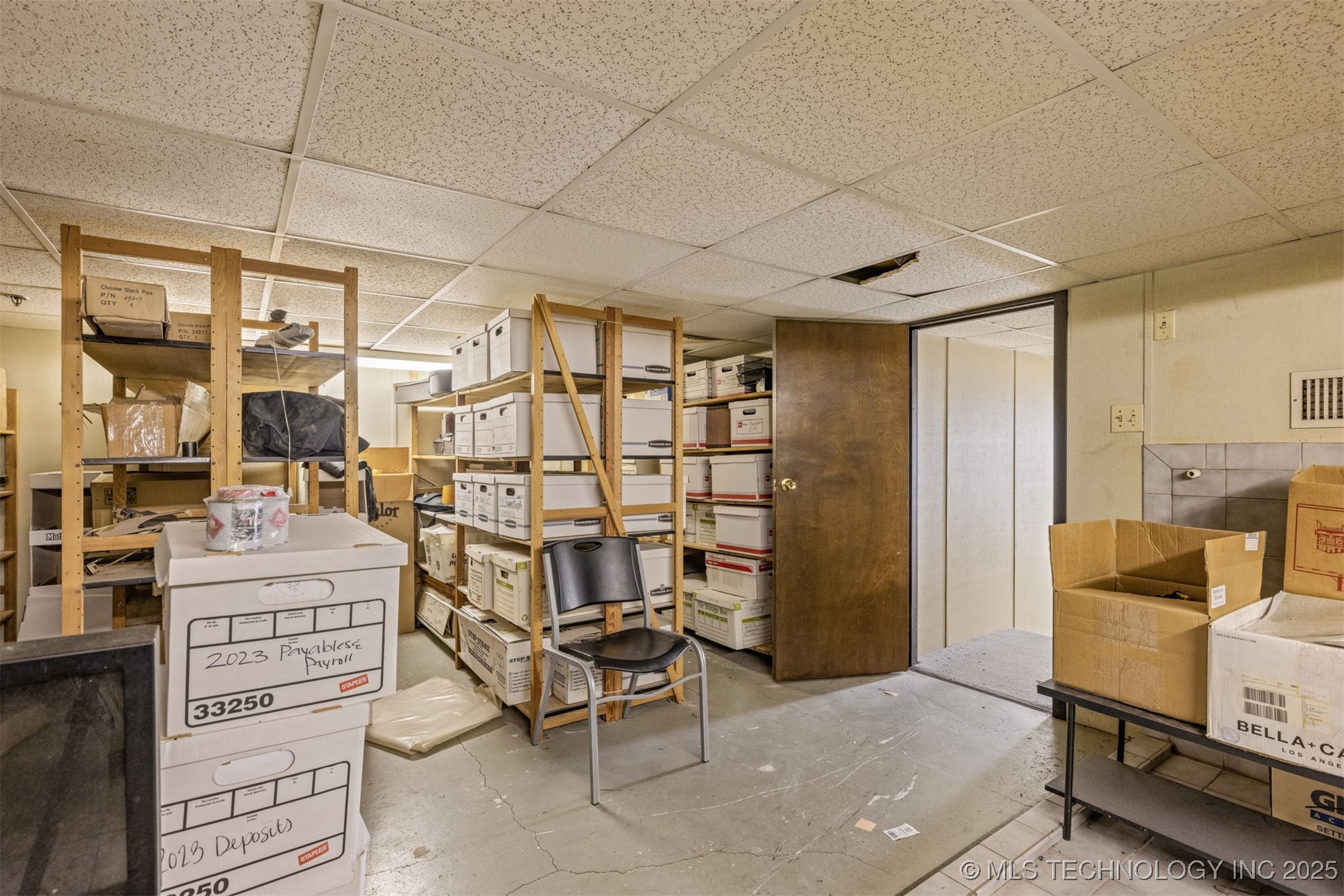 6580 E Skelly Drive Property Photo 65