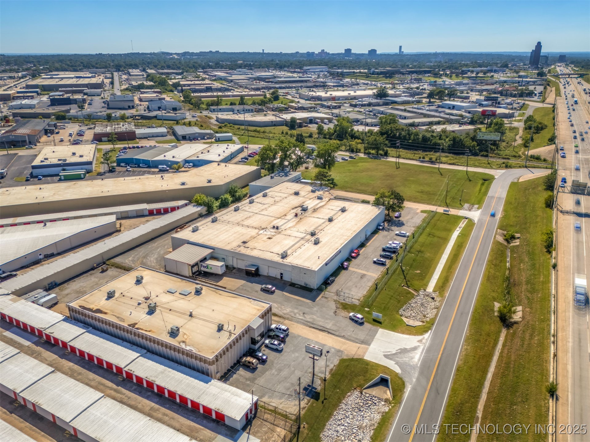 6580 E Skelly Drive Property Photo 76