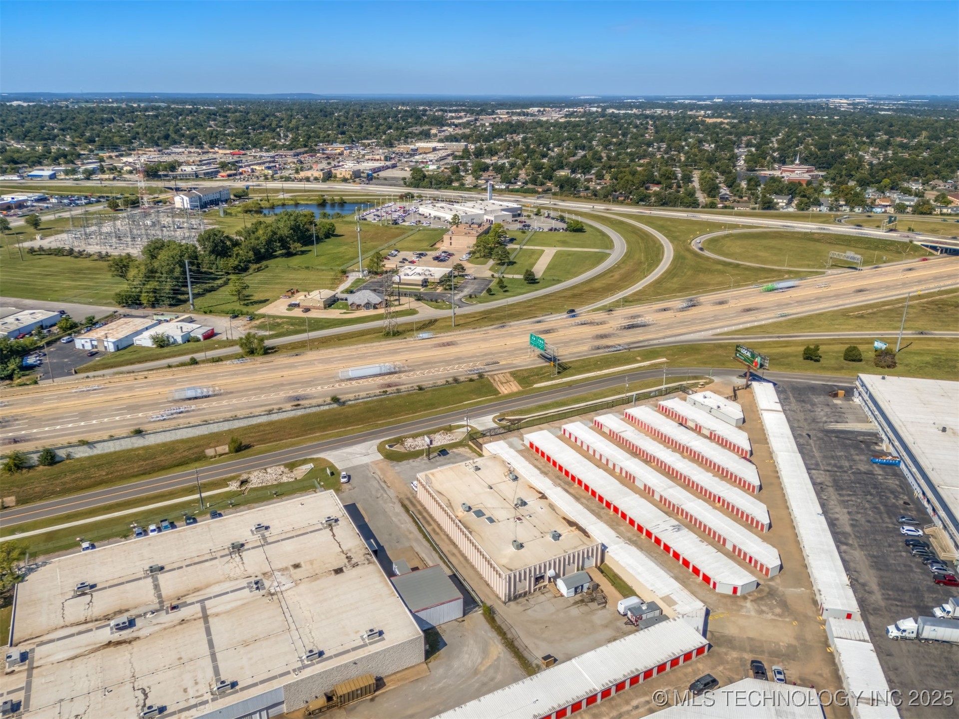 6580 E Skelly Drive Property Photo 83