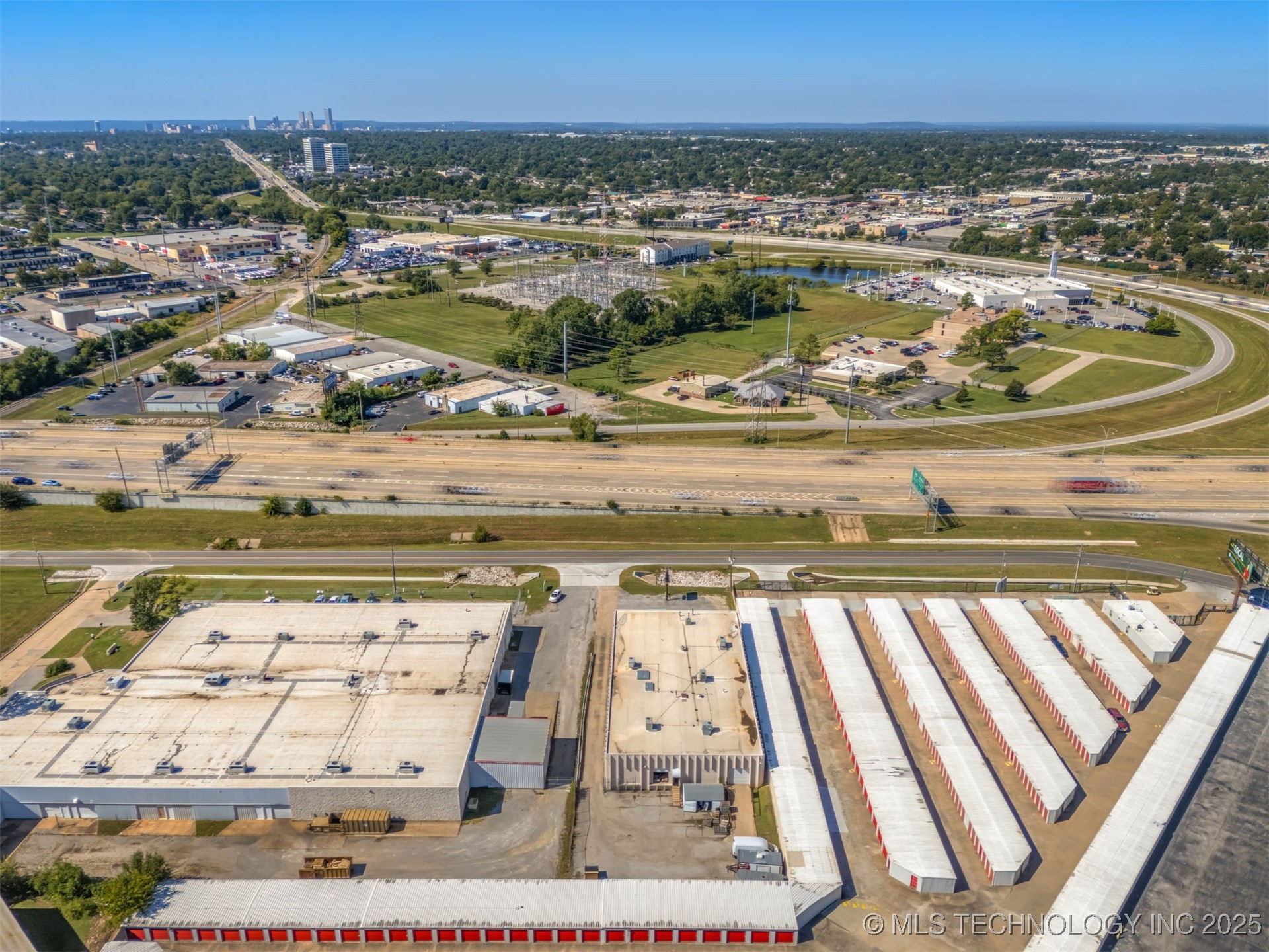 6580 E Skelly Drive Property Photo 84